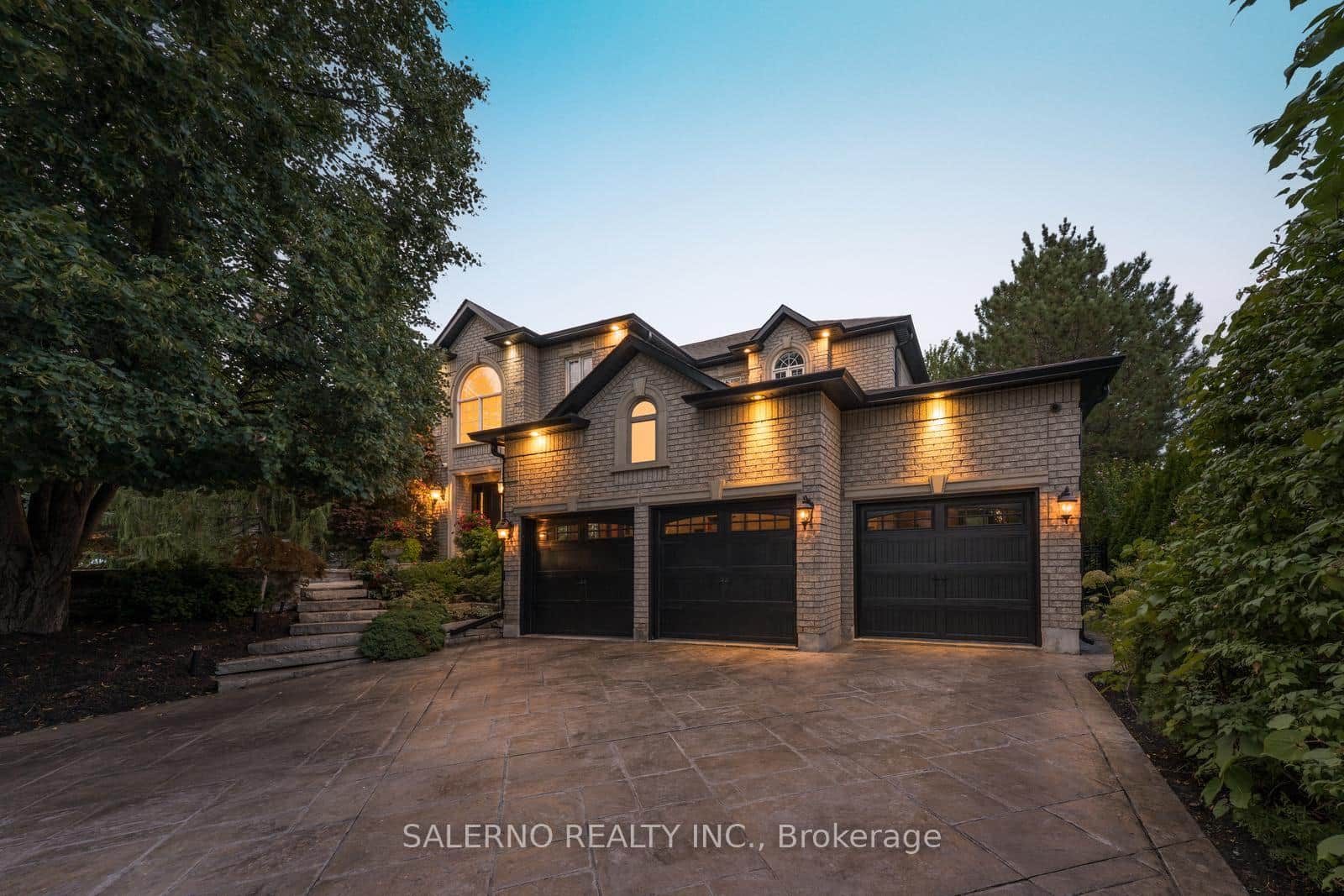 107 Deerchase Circle