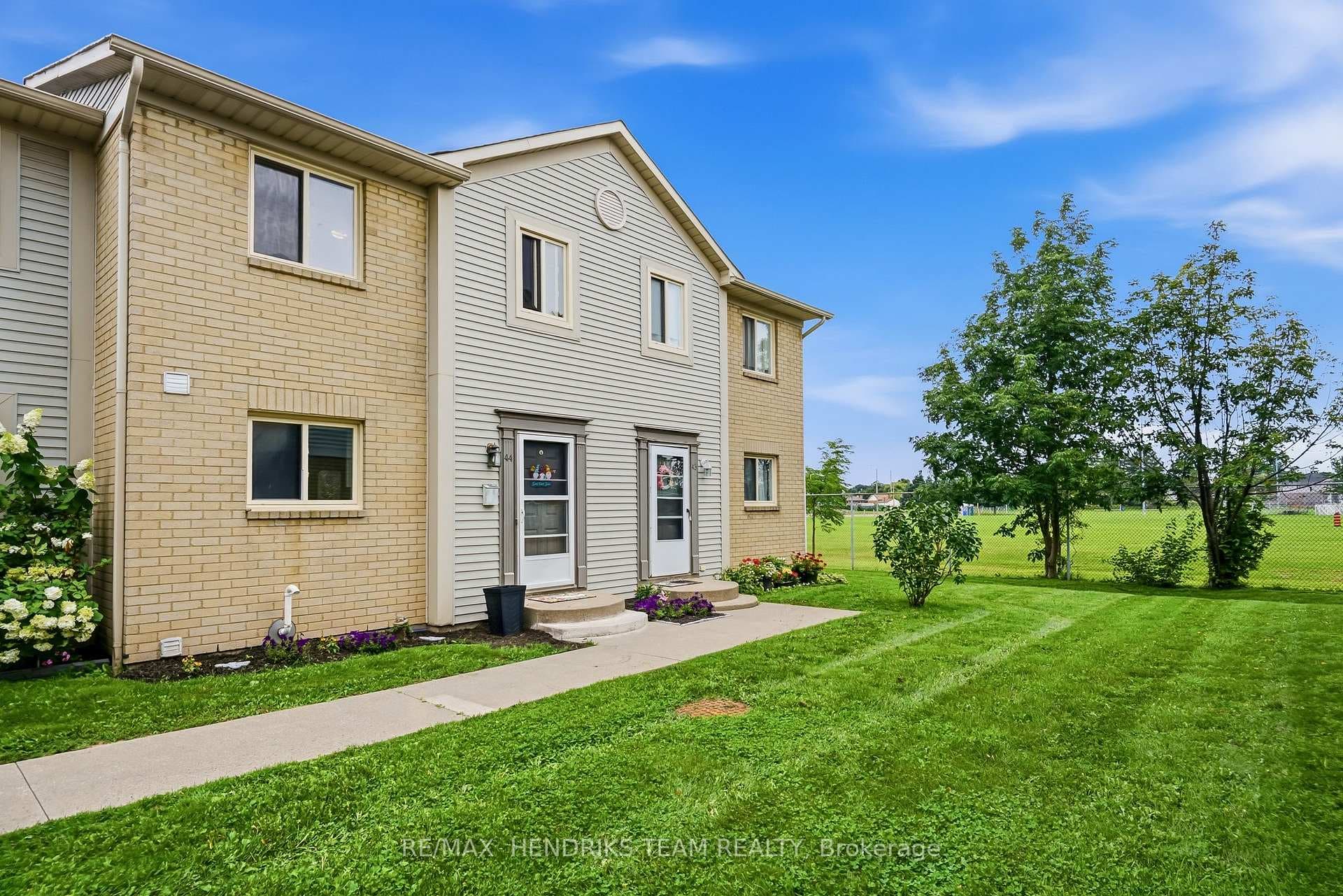 65 Dorchester Boulevard Unit 44