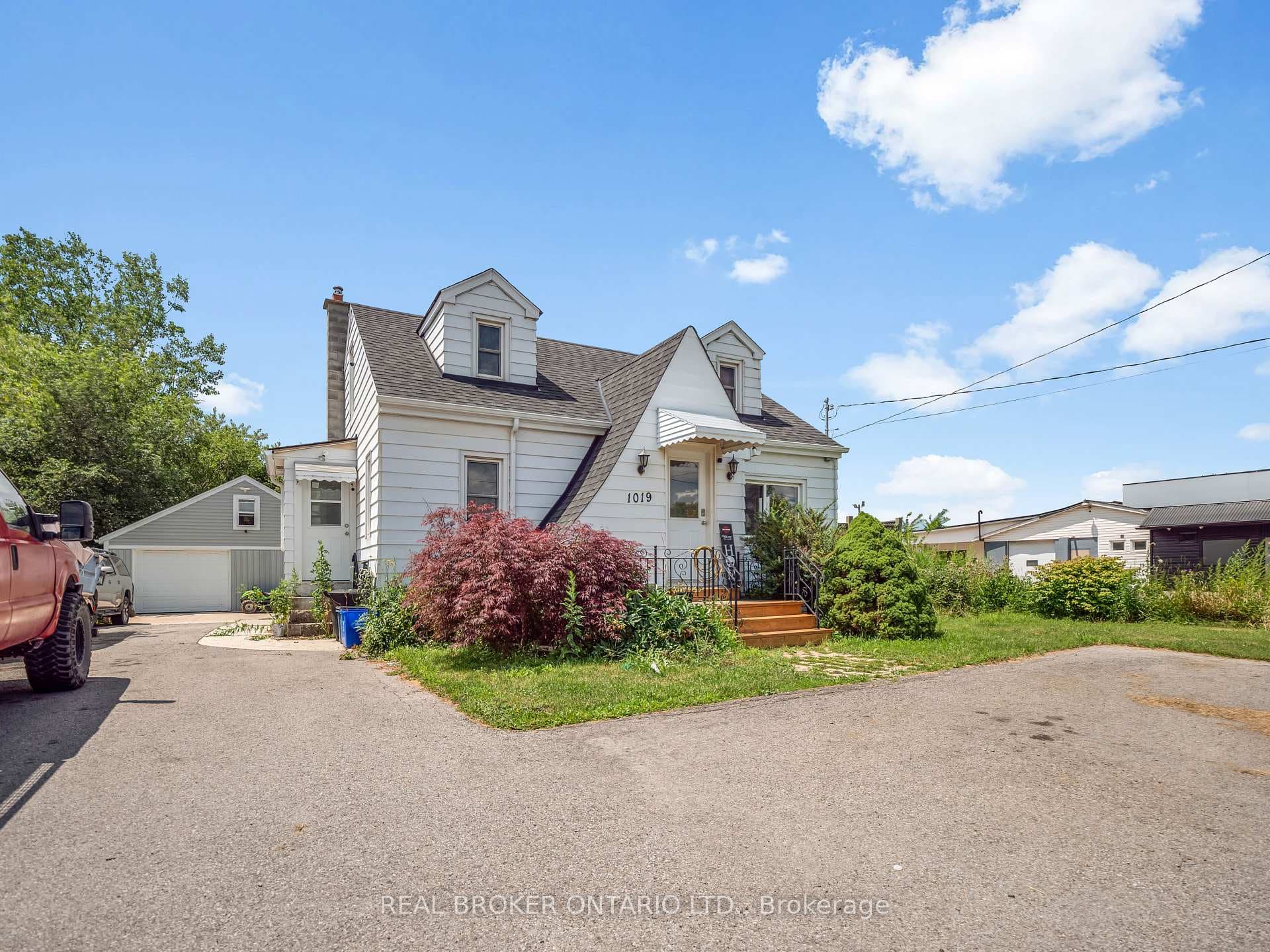 1019 Niagara Street