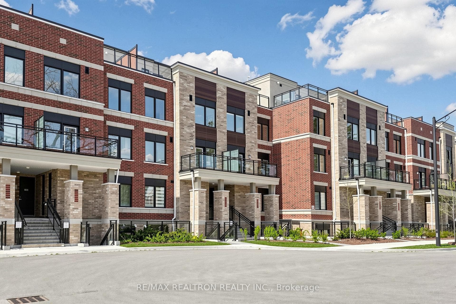 60 Elizabeth Street Unit 3405