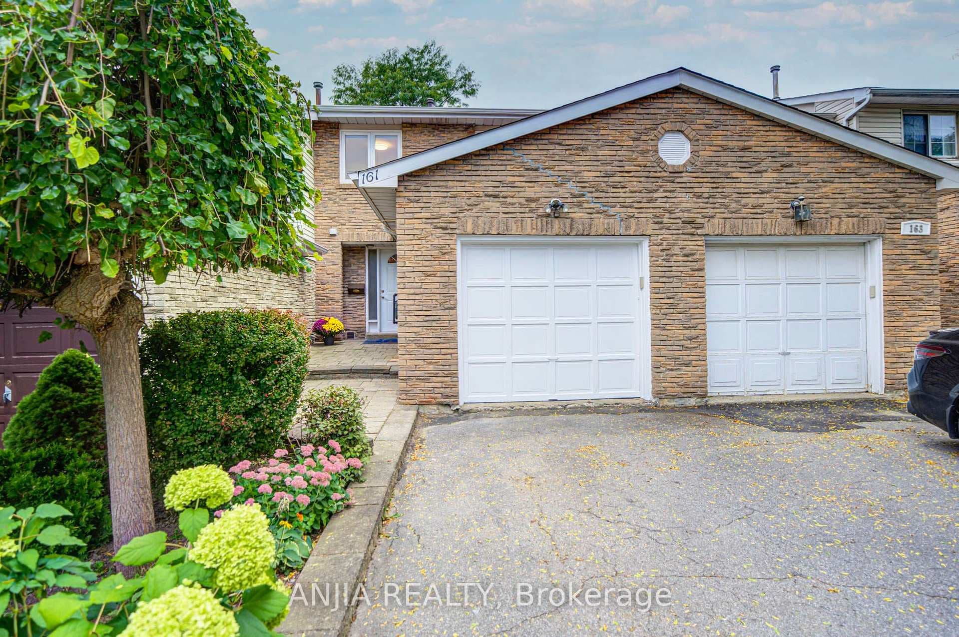 161 Tamarack Drive