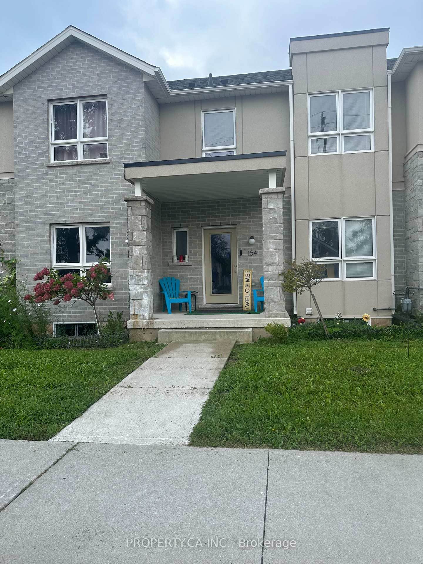 154 Broadway Lane