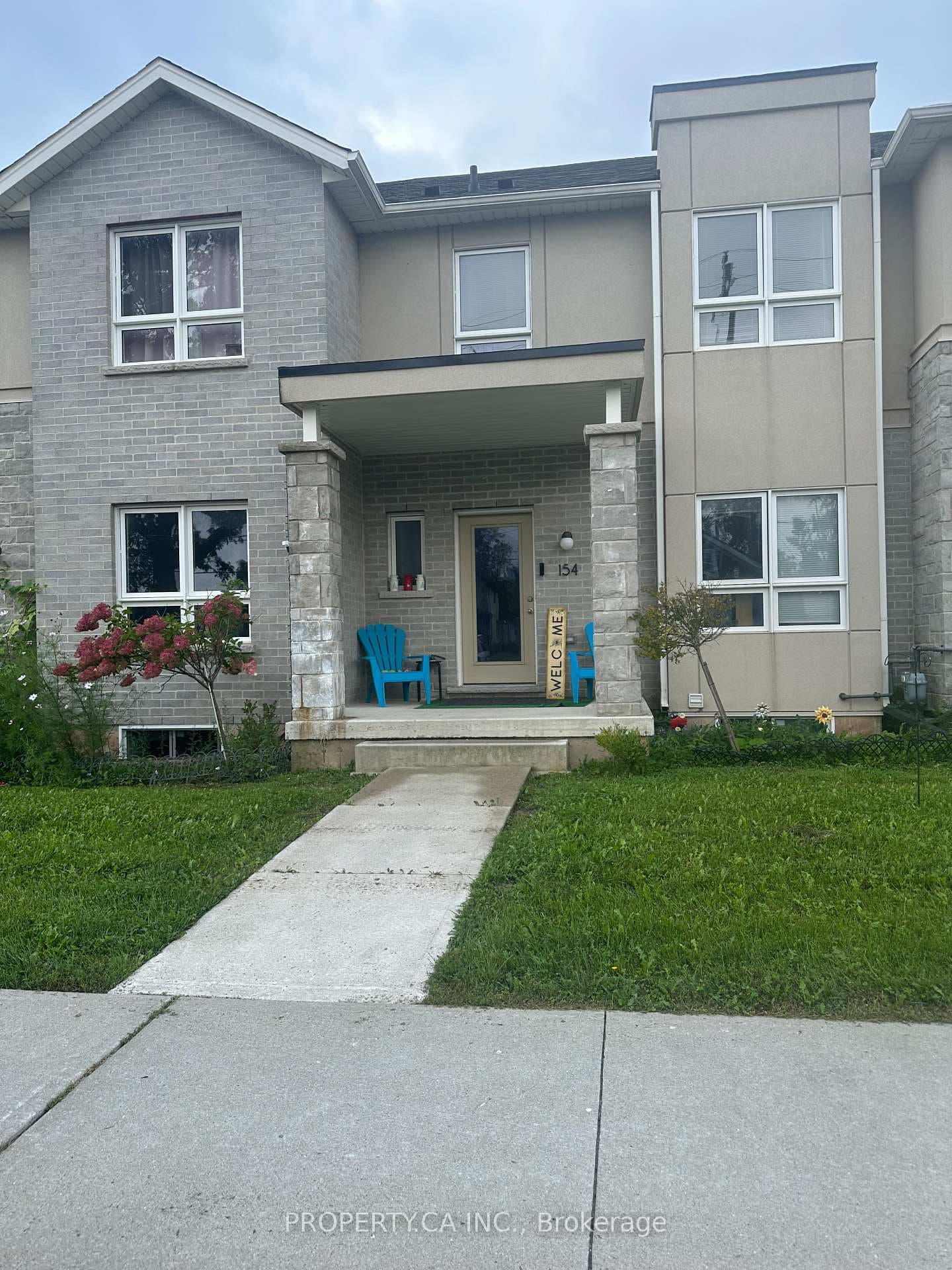 154 Broadway Lane
