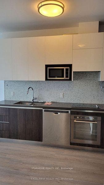 15 Water Walk Drive Unit 2601