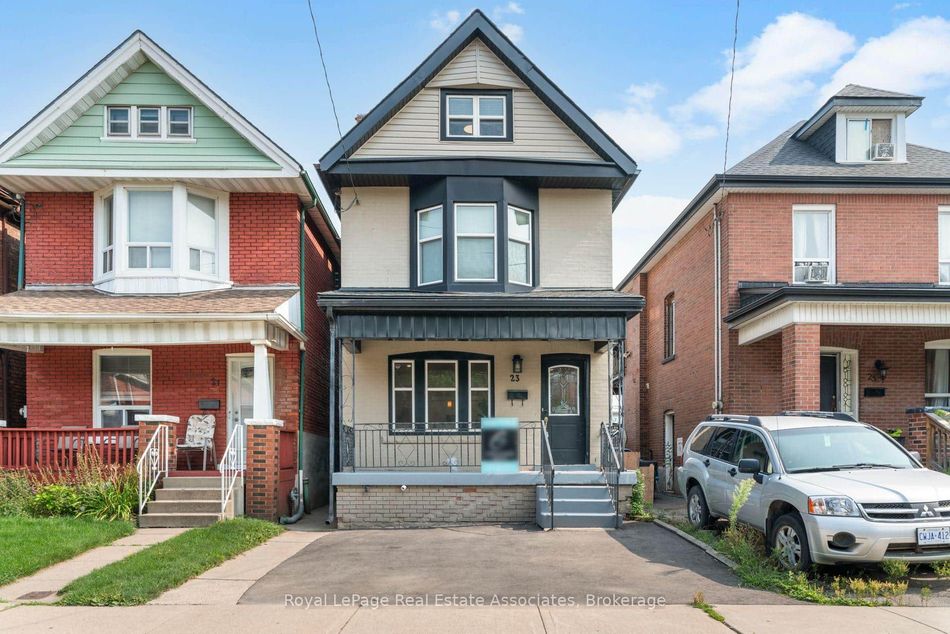 23 Somerset Avenue Unit Upper