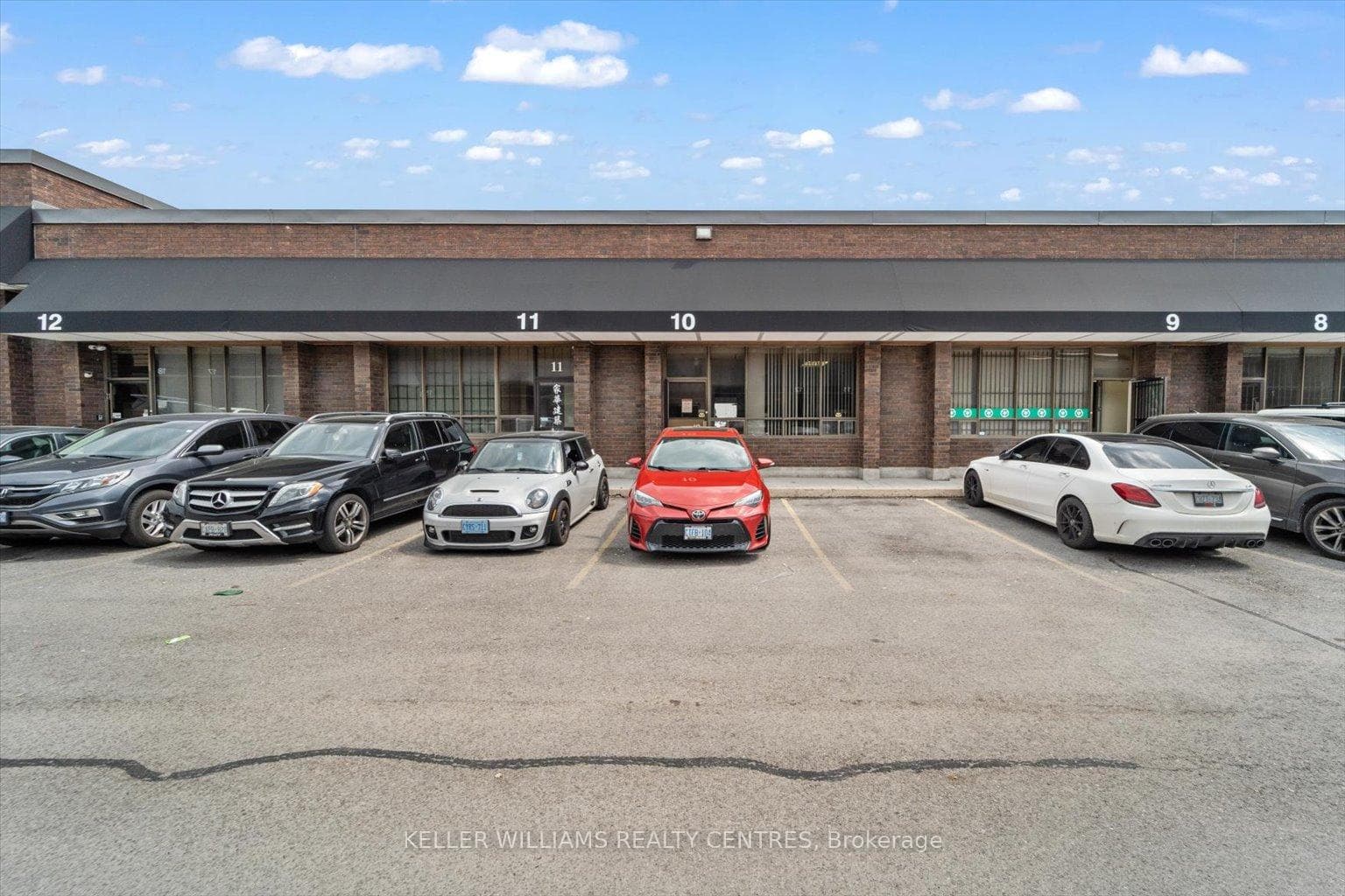 90 Esna Park Drive Unit 10