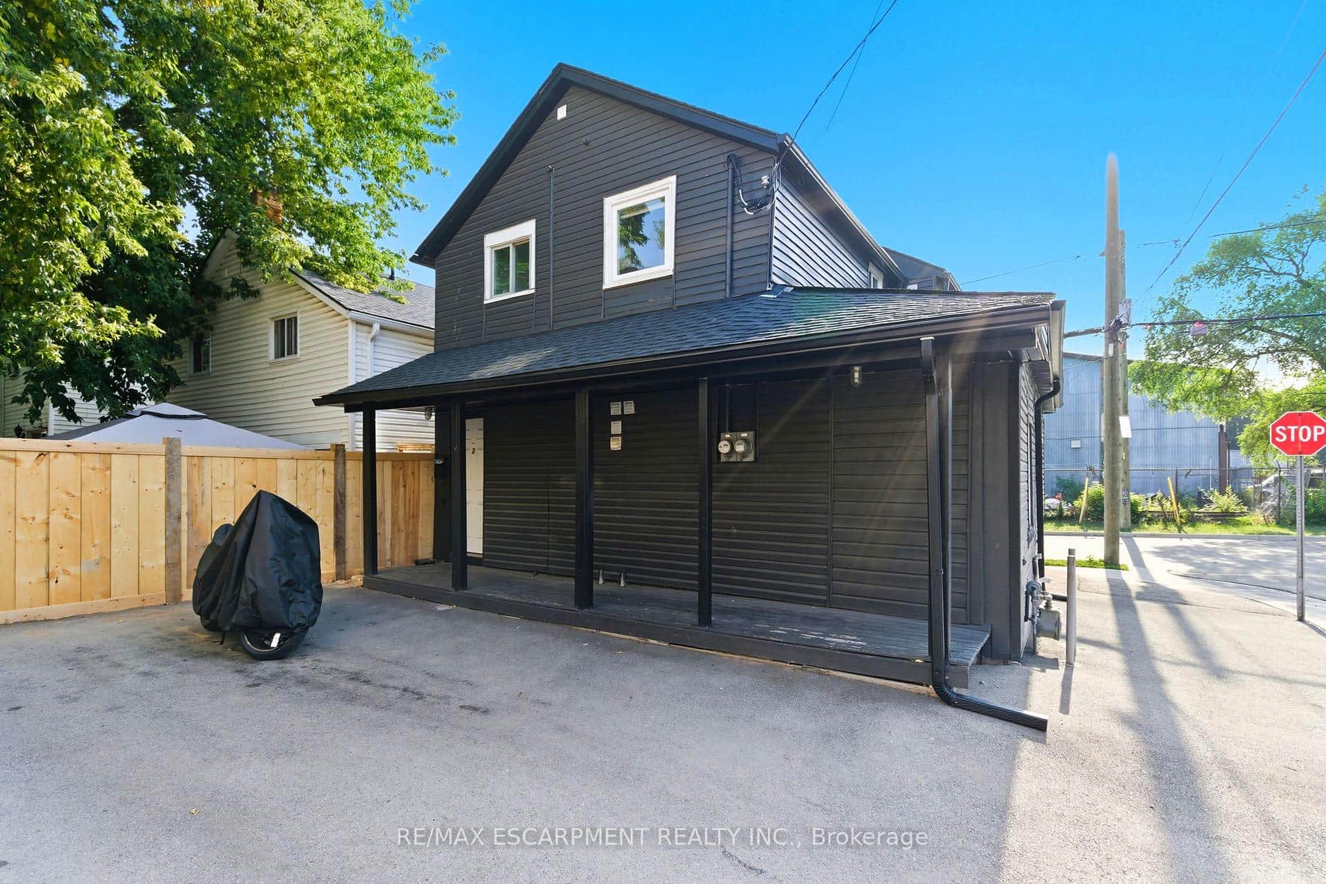 2 WINDSOR Street Unit 2