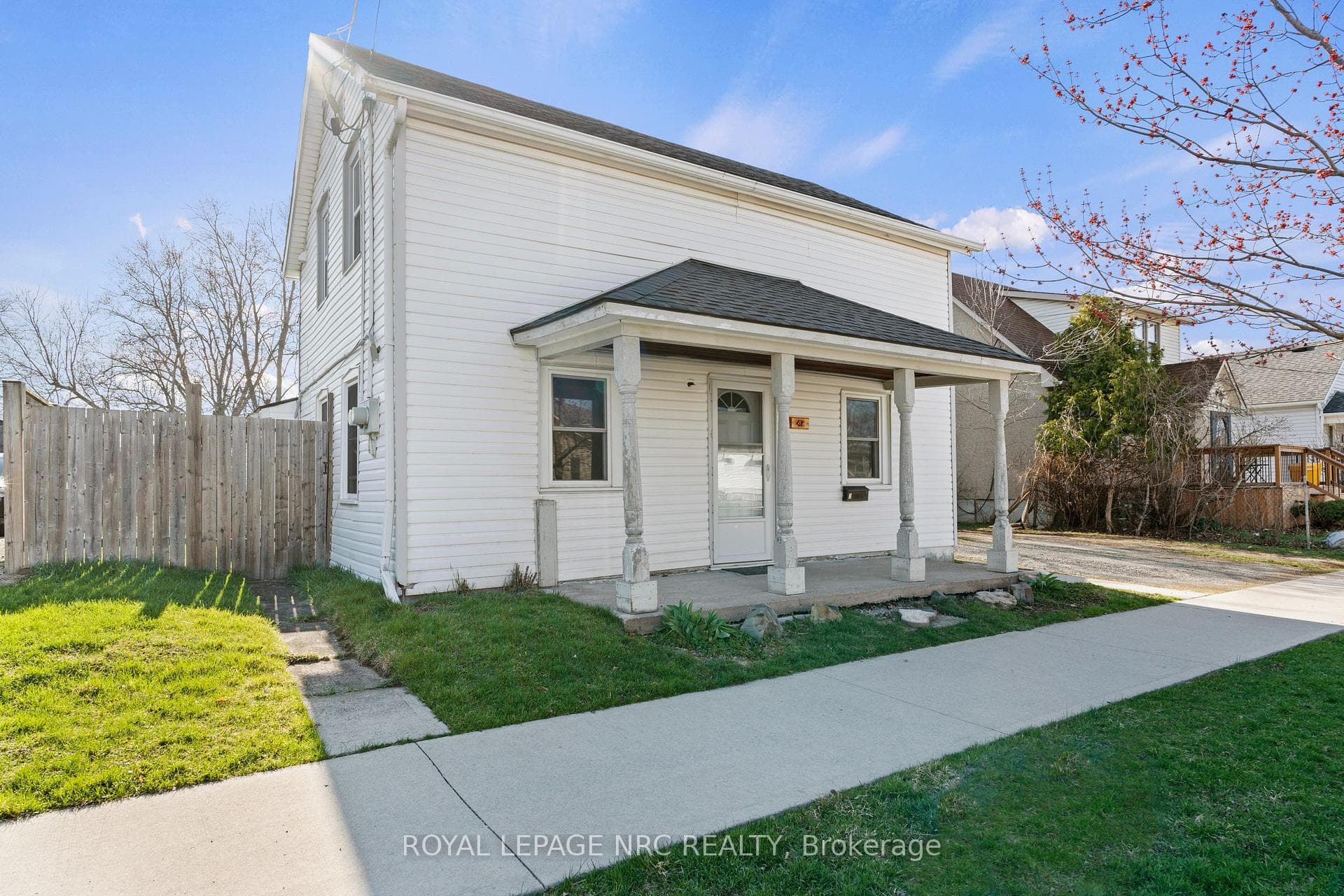 42 Leeper Street