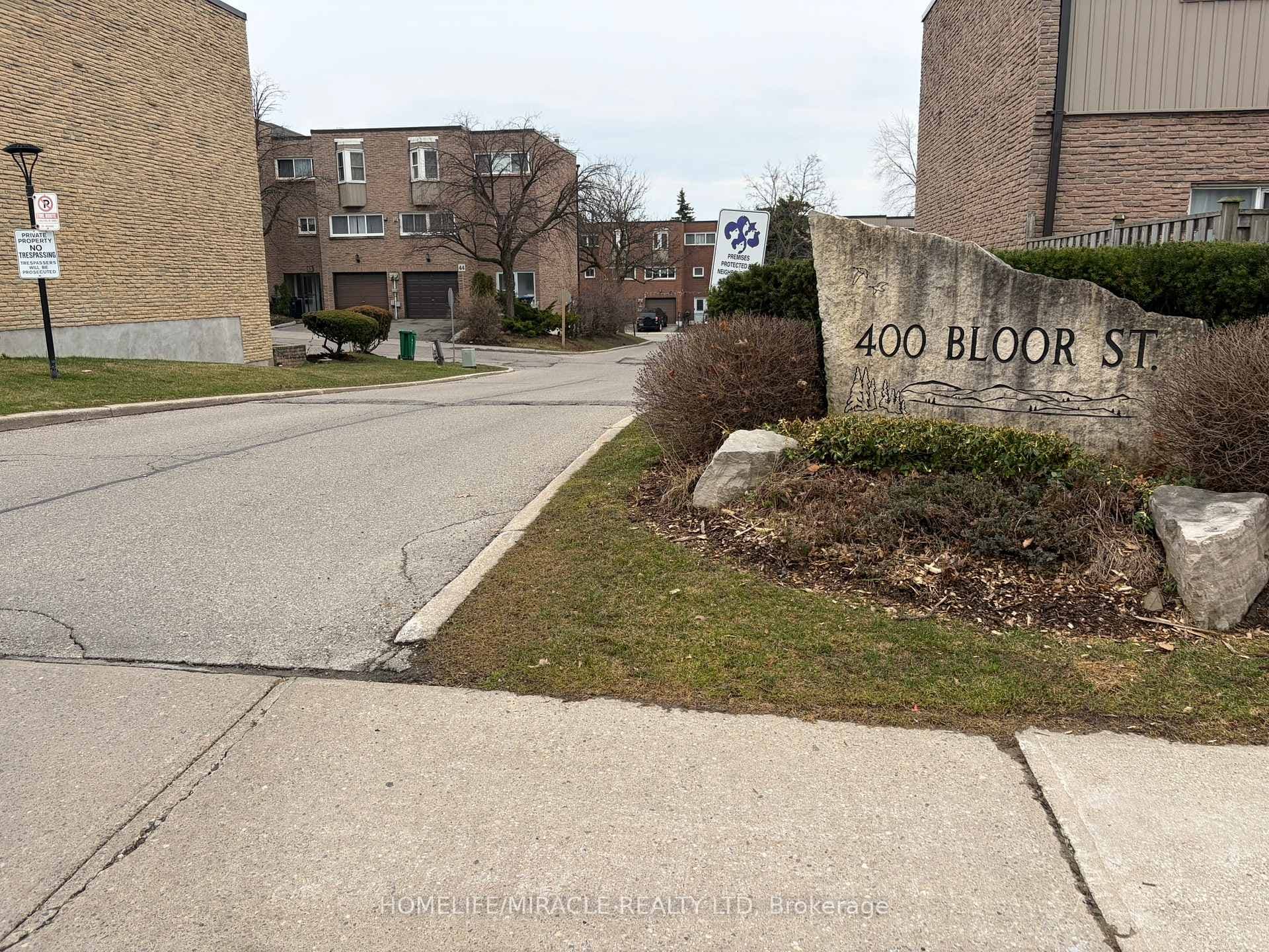 400 Bloor Street Unit 58