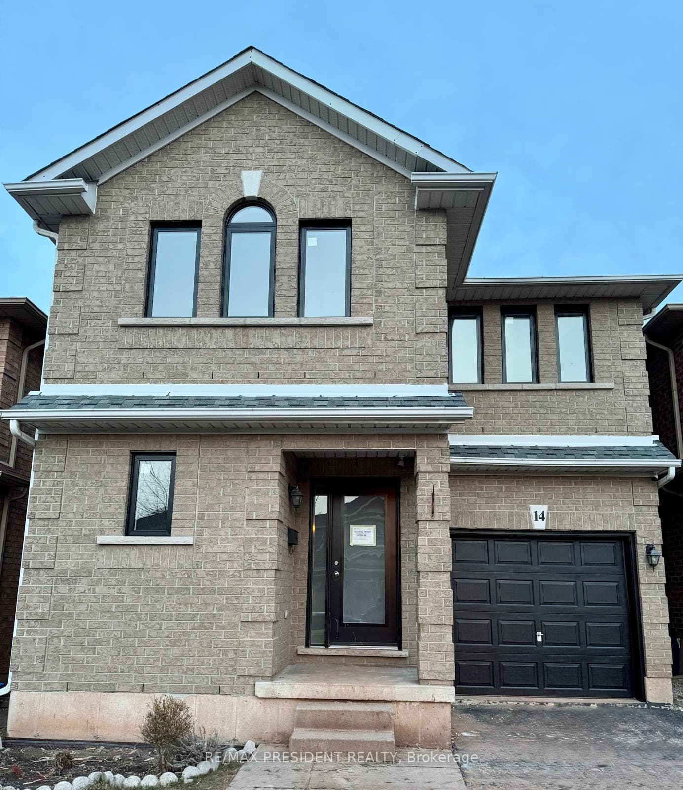 14 Peachwood Crescent