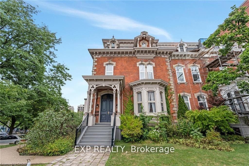 46 Herkimer Street Unit 2