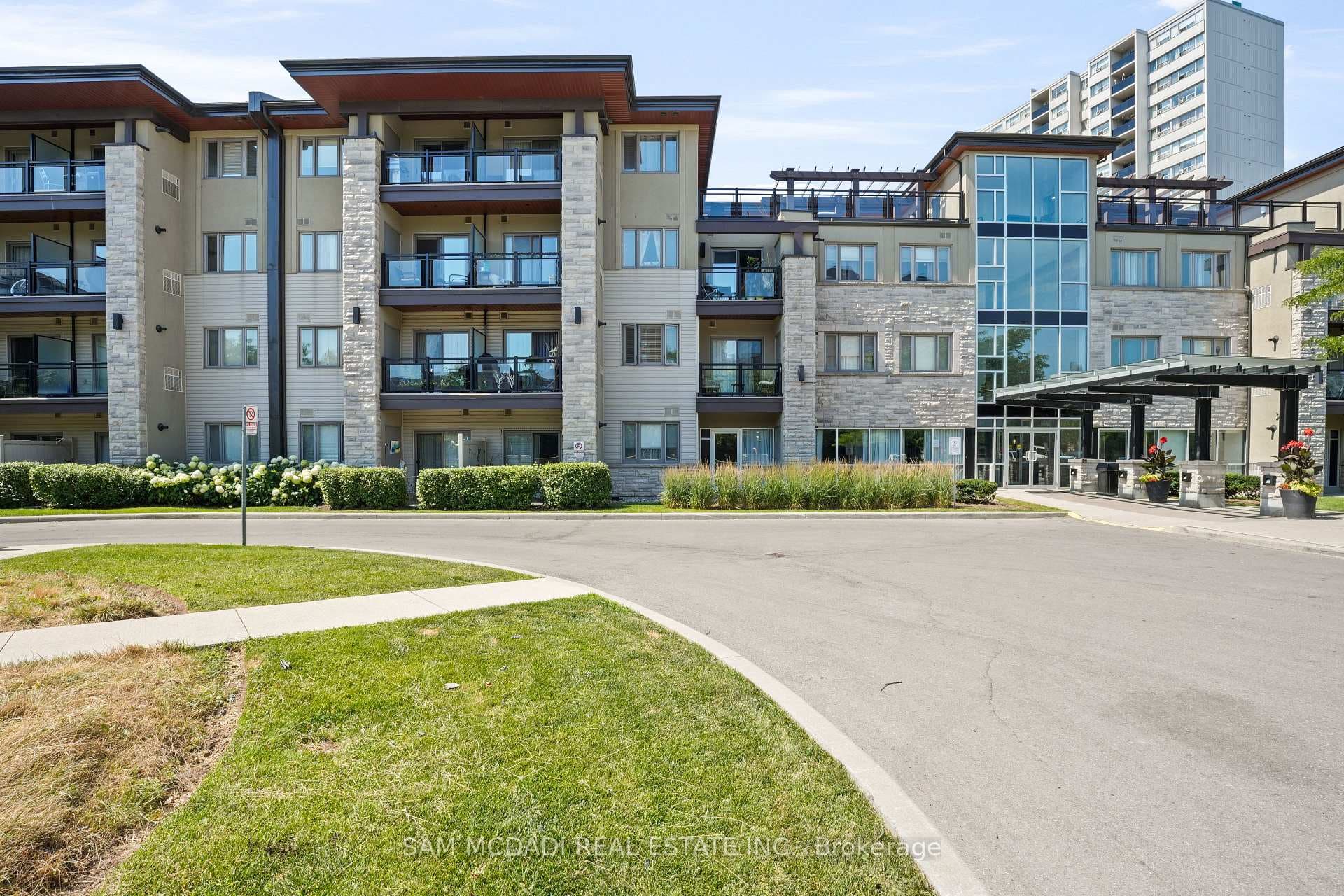 570 Lolita Gardens Unit 332