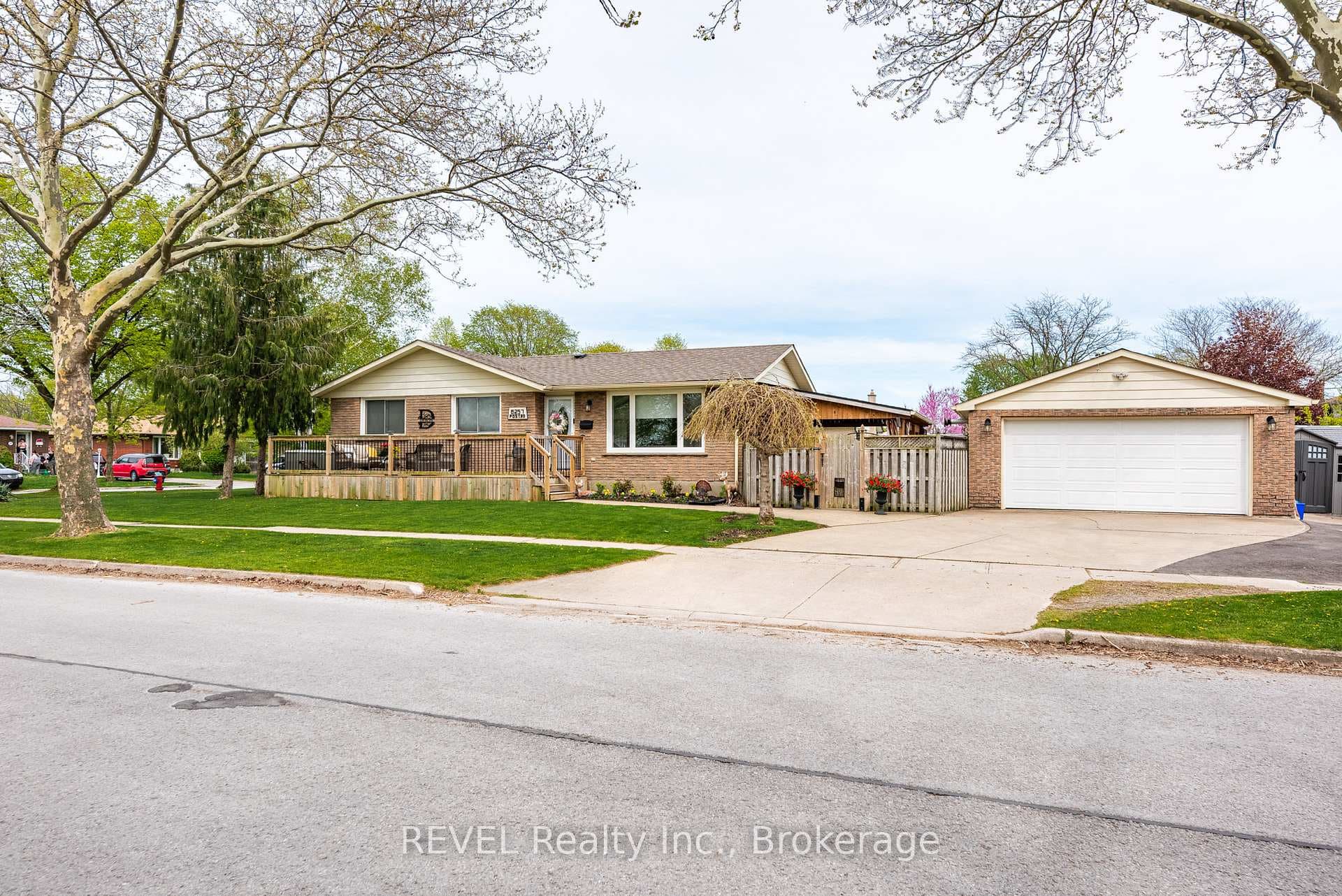 8257 Post Road