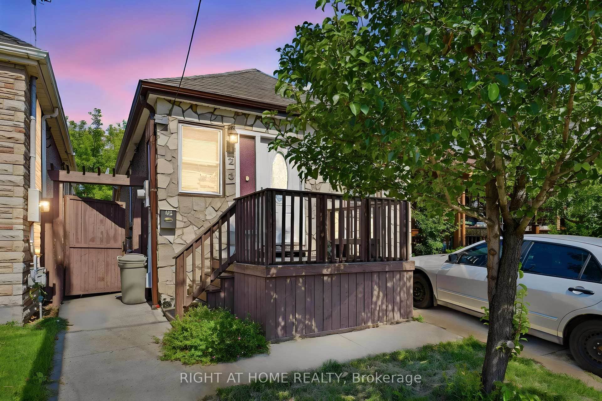 123 Crosthwaite Avenue