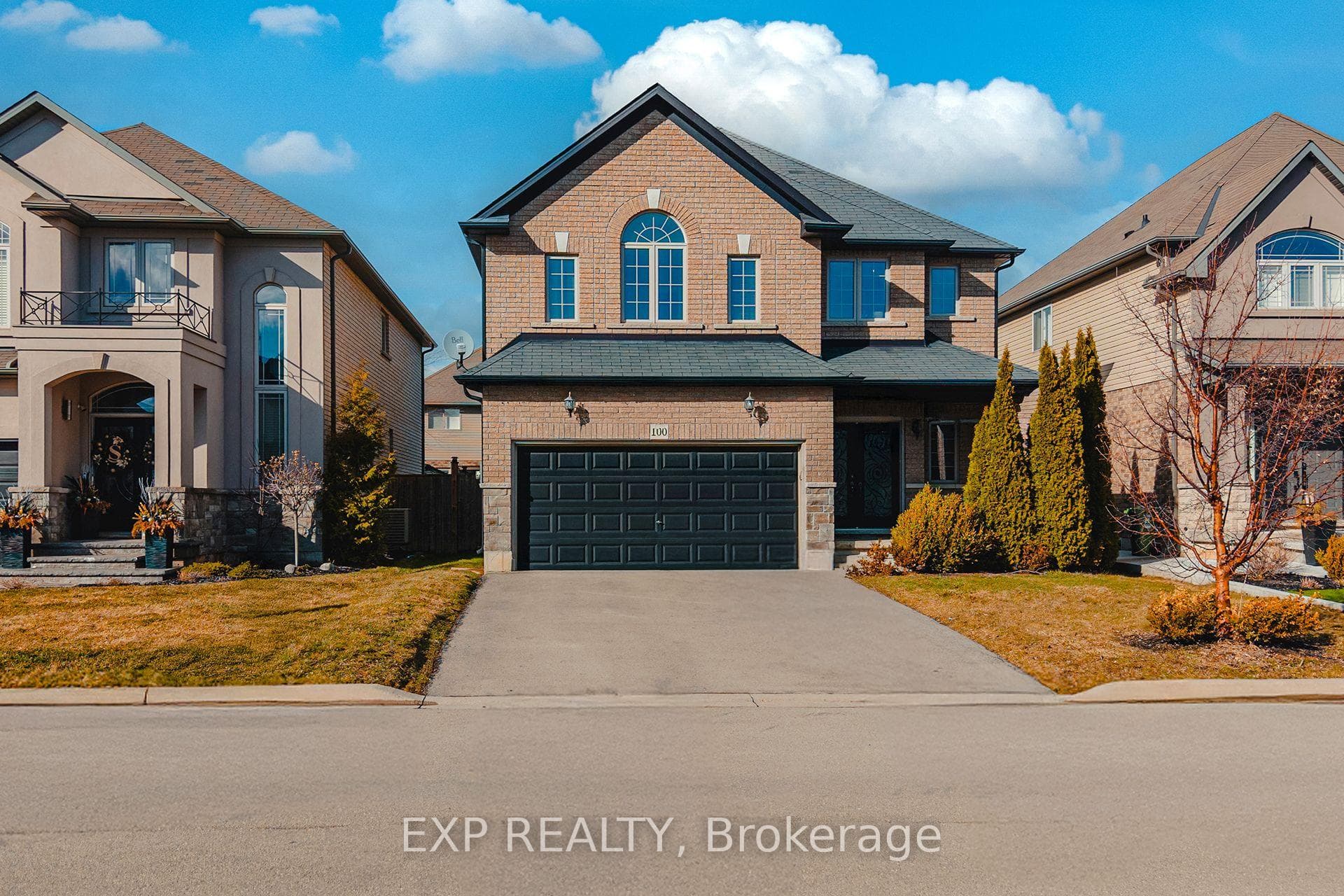 100 Garinger Crescent