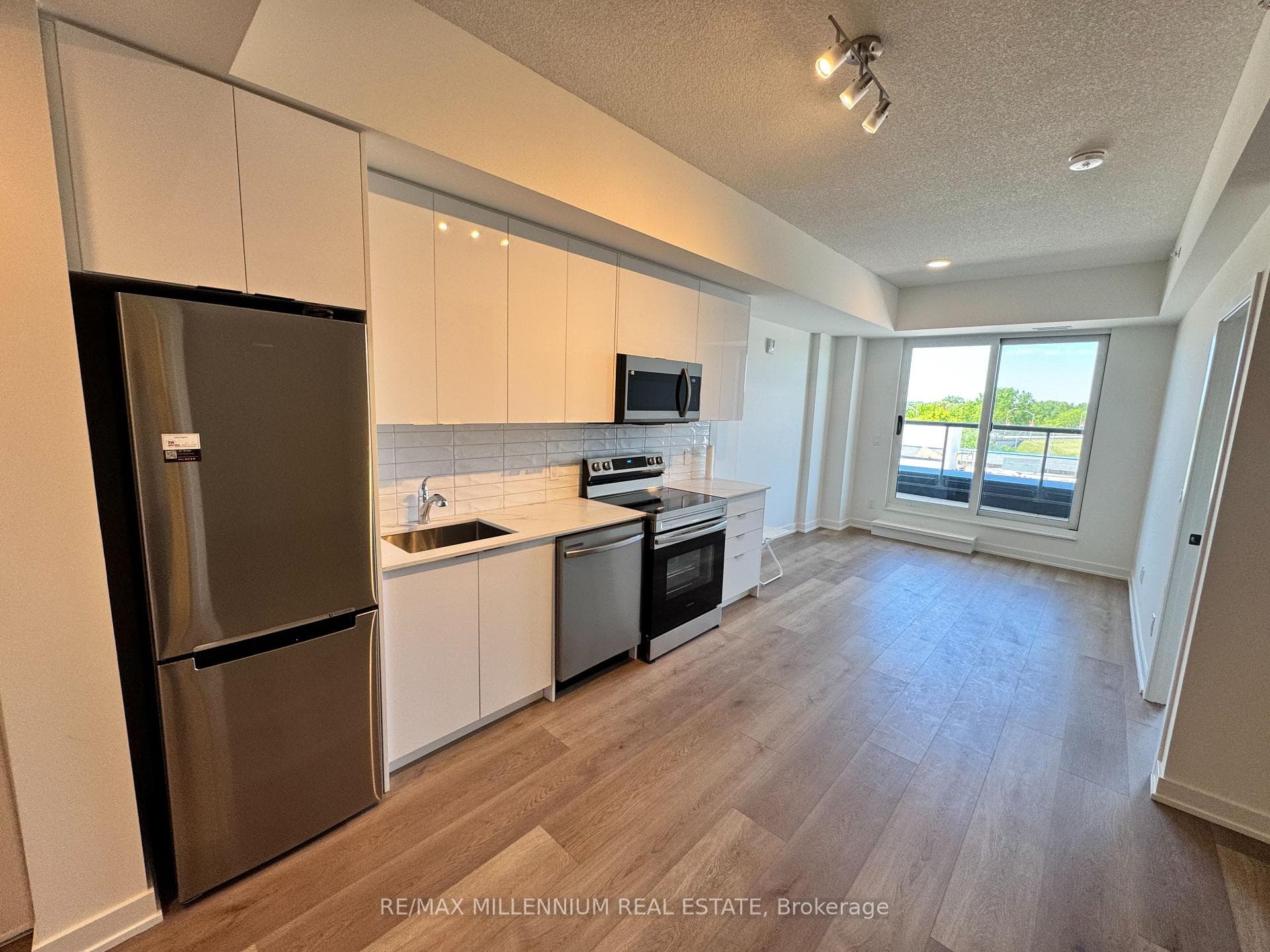 33 Erie Avenue Unit 513