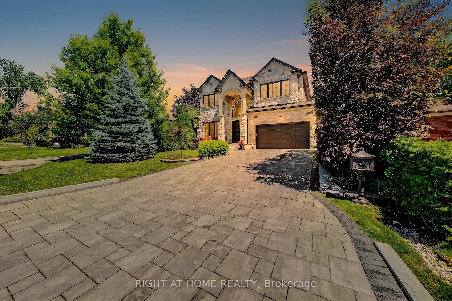 484 Avonwood Drive