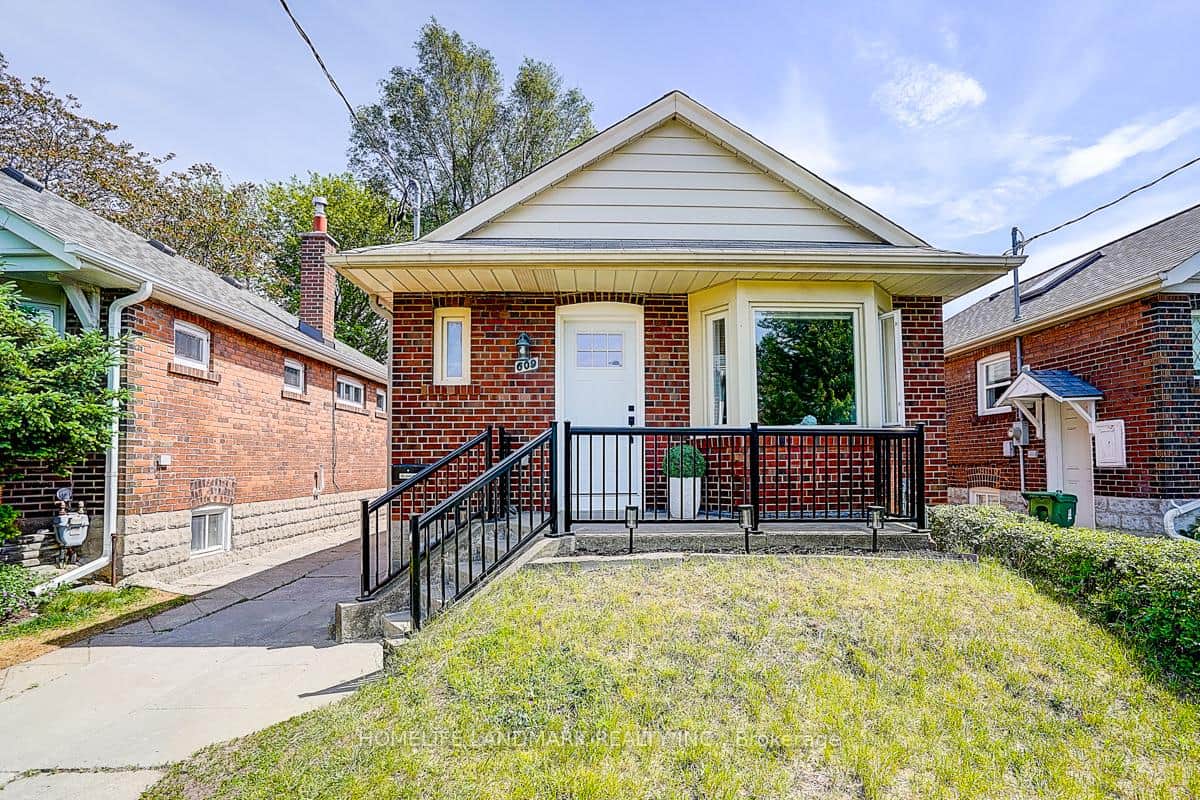 609 Mortimer Avenue