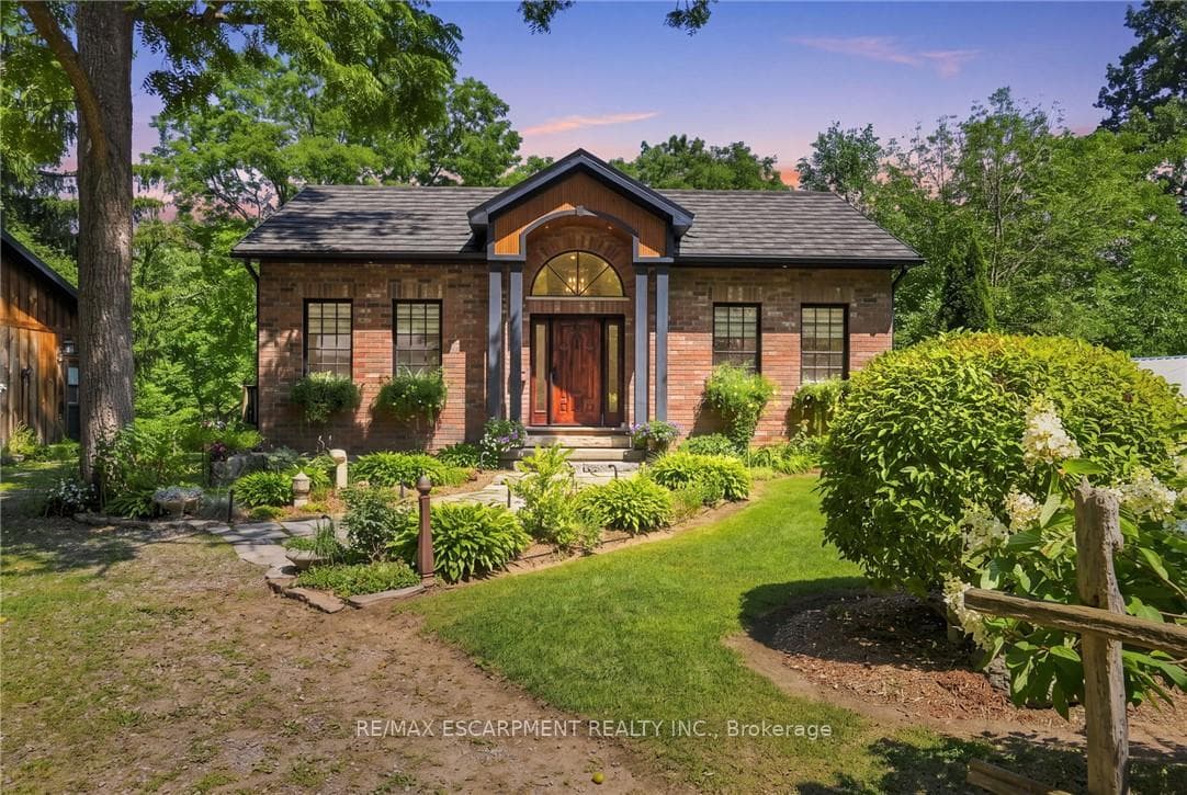 376 Moxley Road