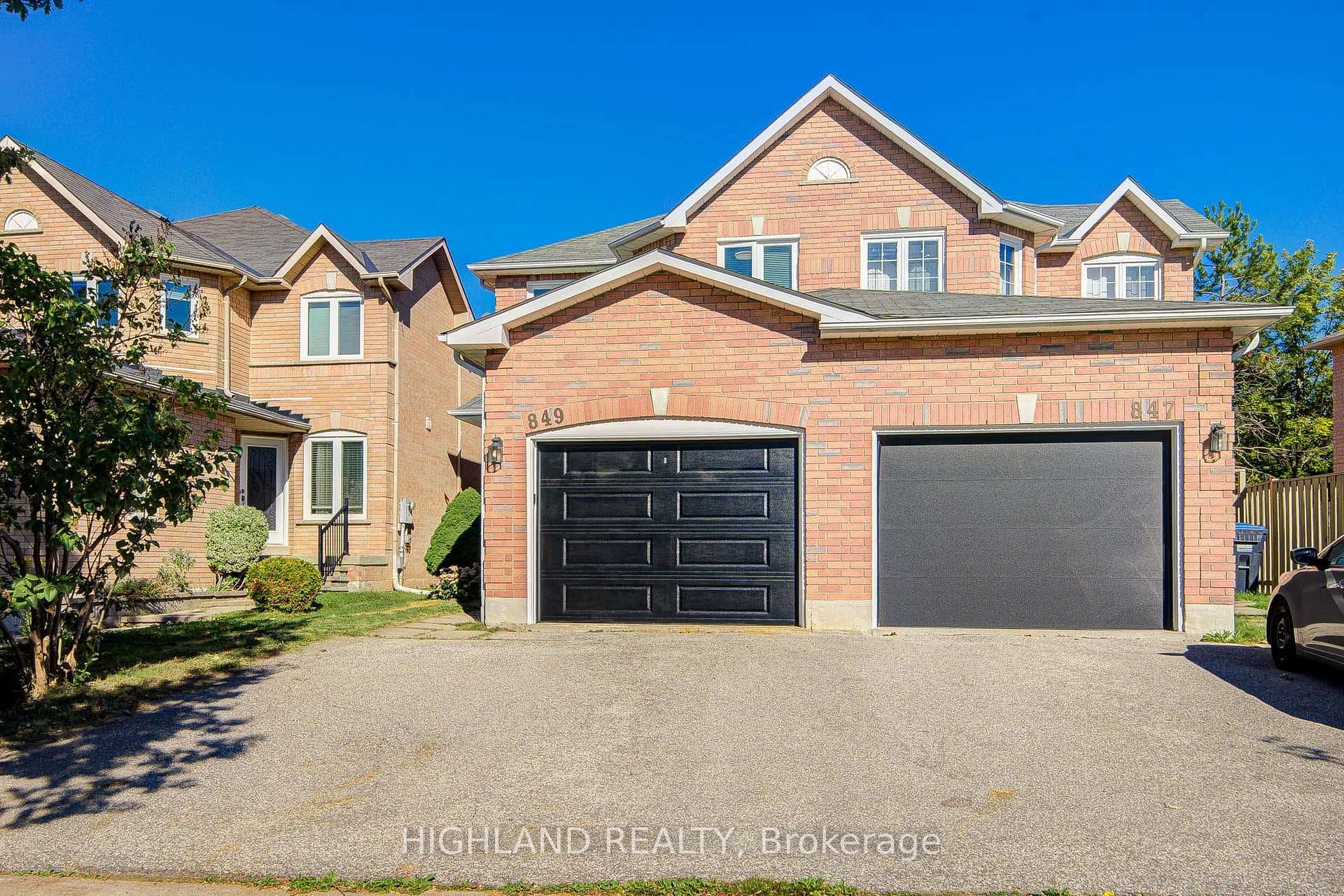 849 Scollard Court