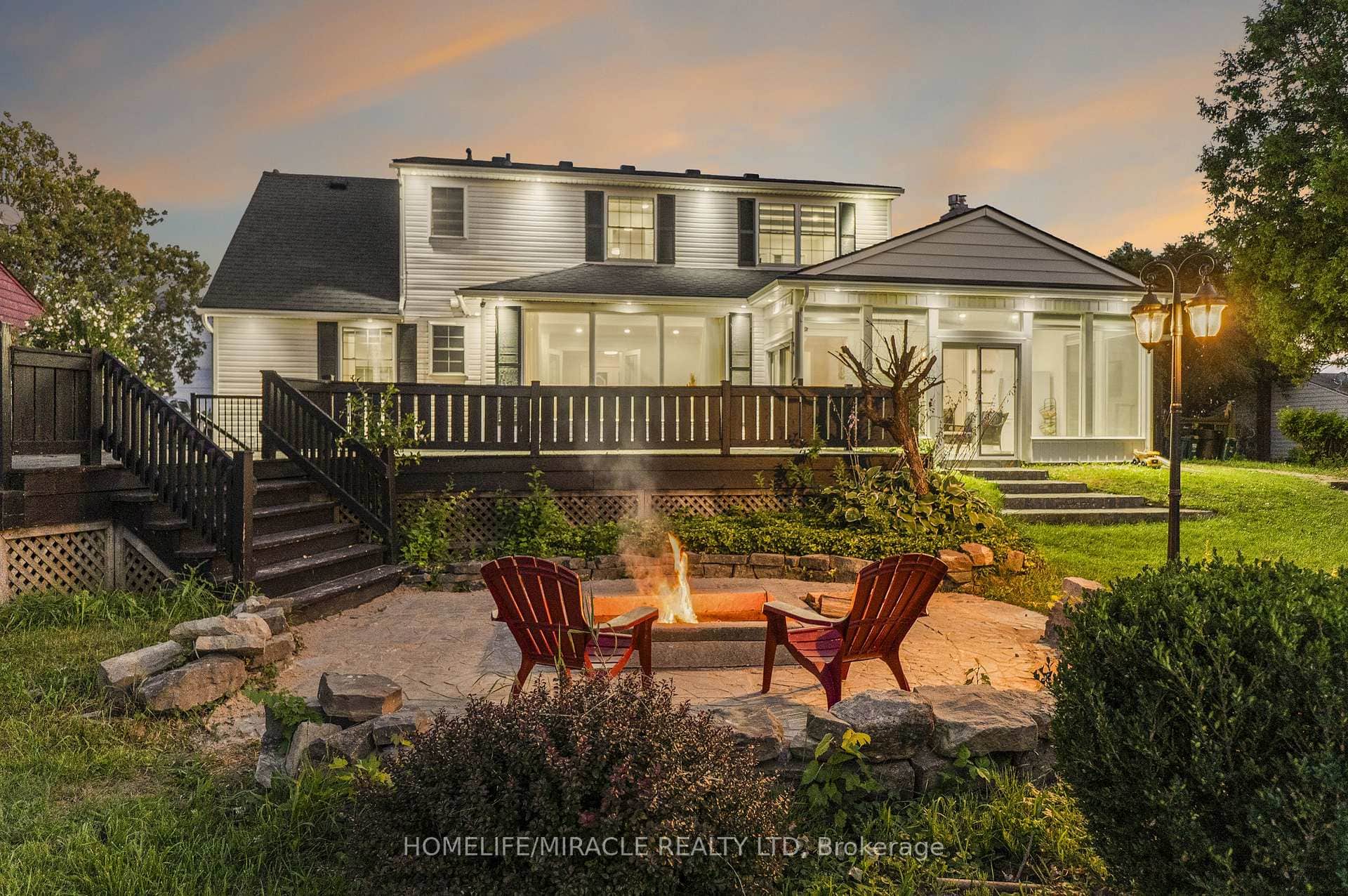 8793 Thorold Stone Road