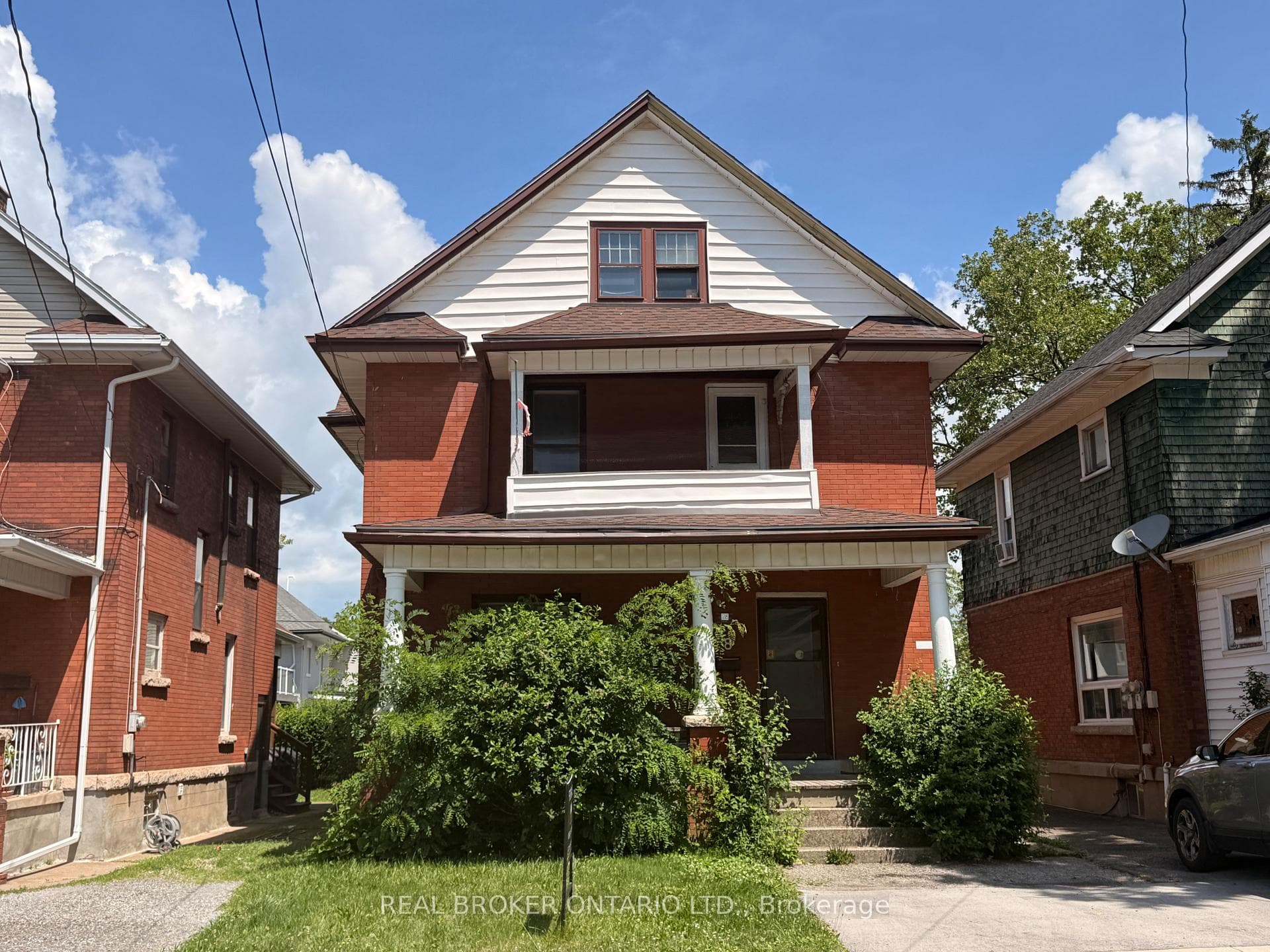 28 Grove Street