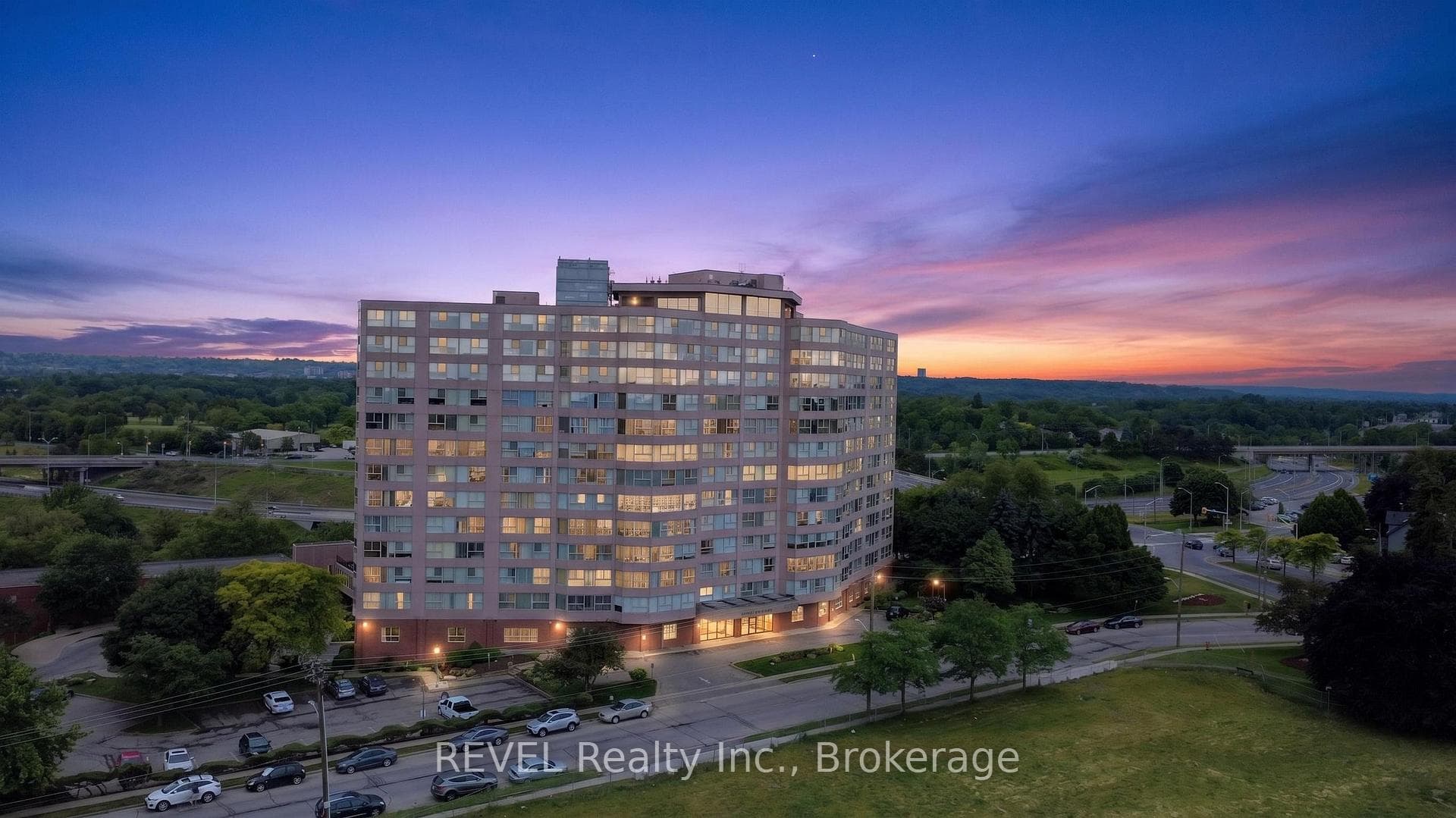 7 Gale Crescent Unit 207