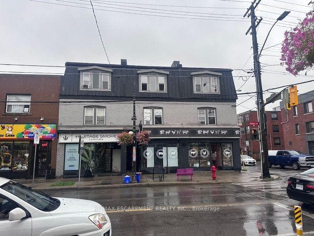 182 Ottawa Street