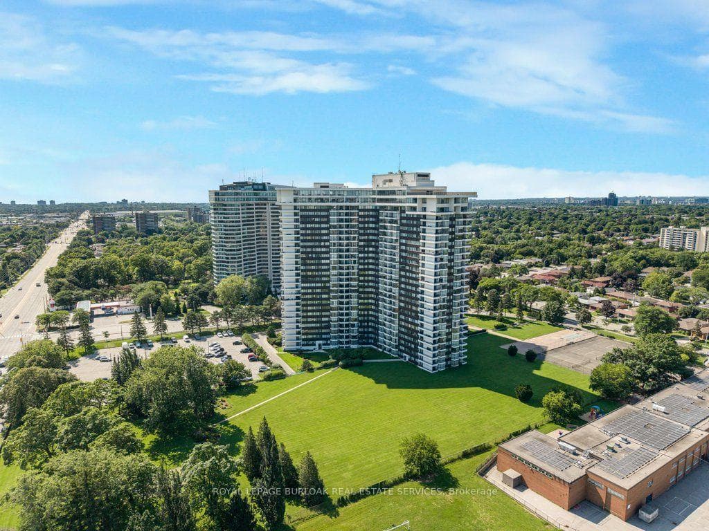 1333 Bloor Street Unit 718