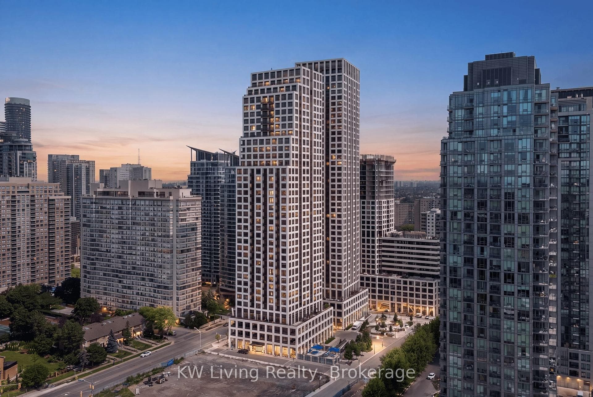 30 Elm Drive Unit 3502