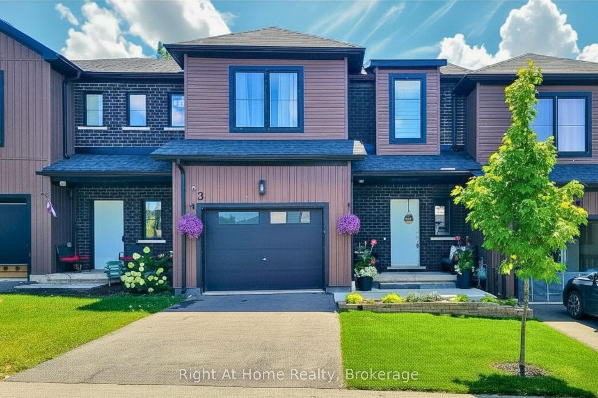 3 Trailside Drive