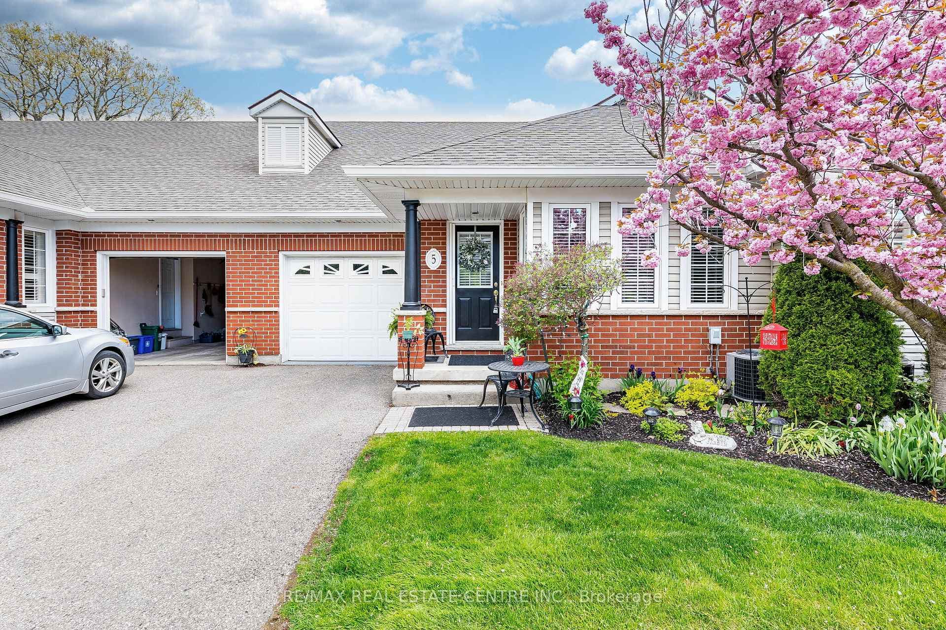 1448 Niagara Stone Road Unit 5