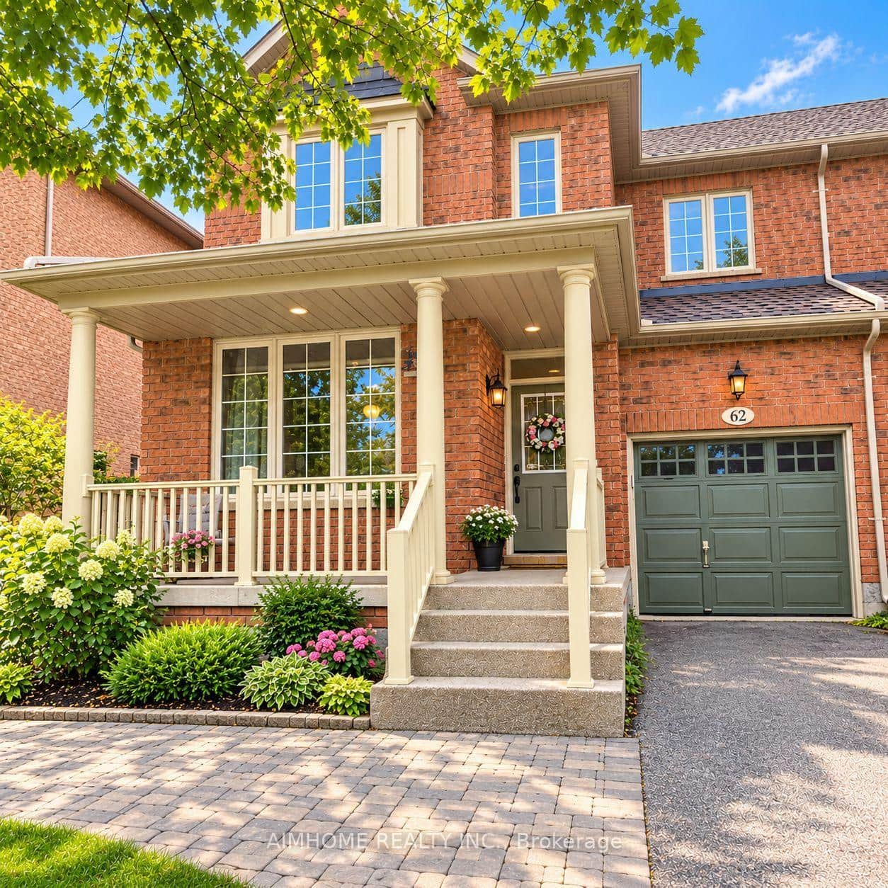 62 Lakespring Drive