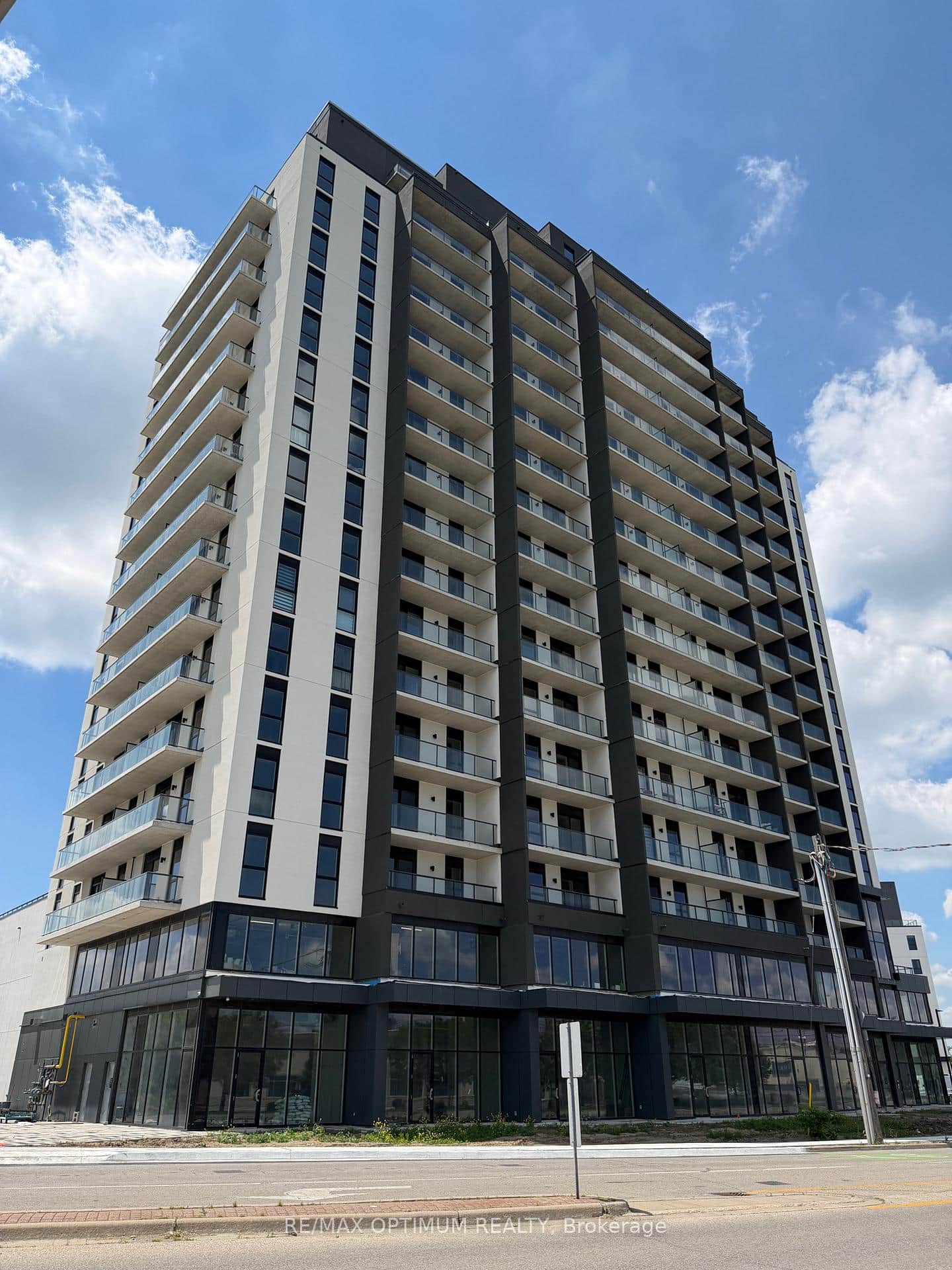 33 Erie Avenue Unit 711