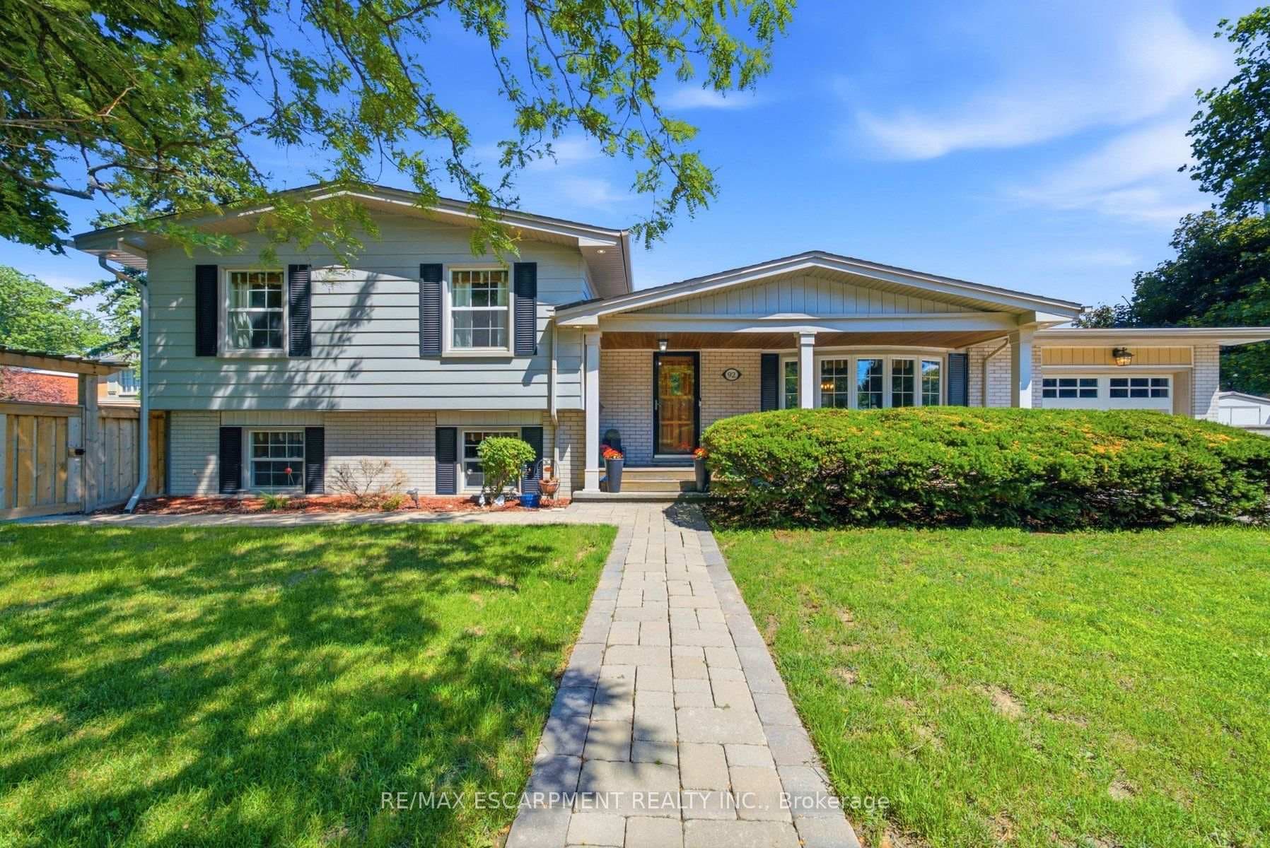 92 AUCHMAR Road