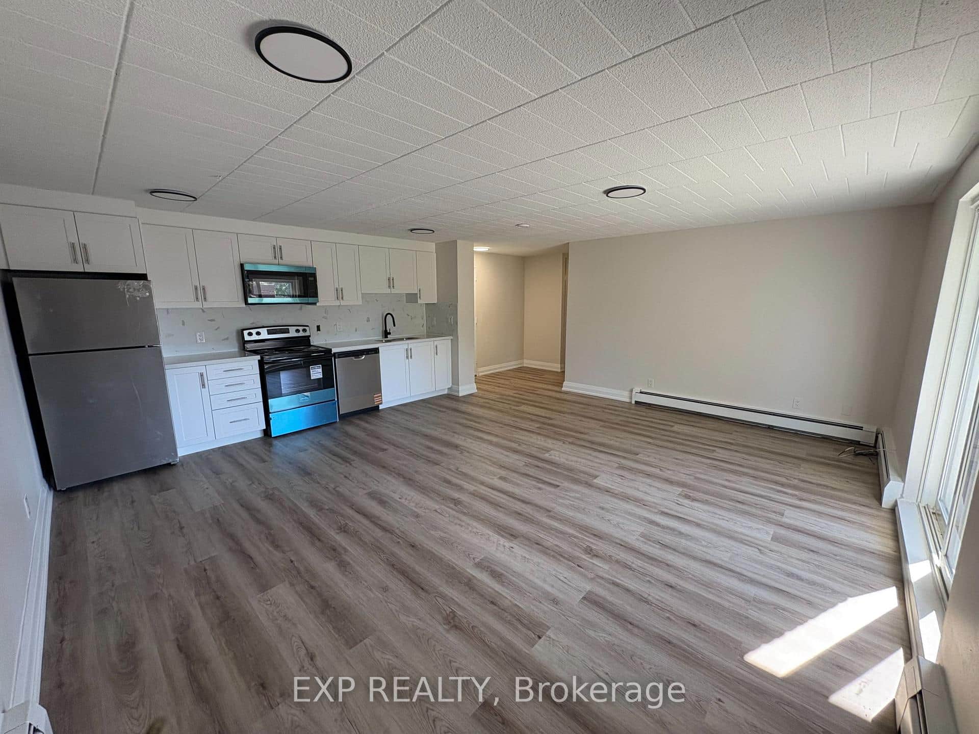 4422 Huron Street Unit 405