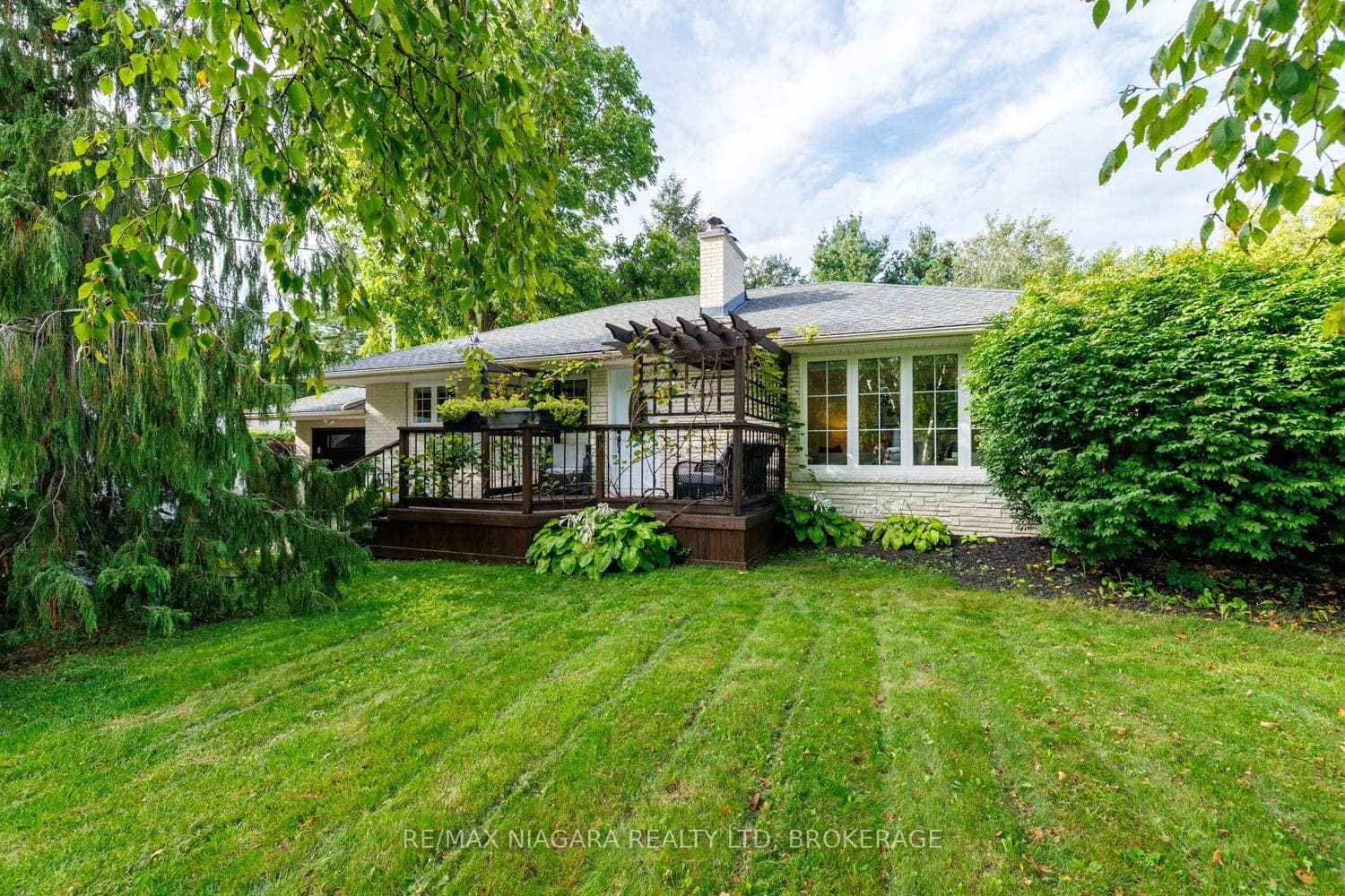 42 Strathcona Drive