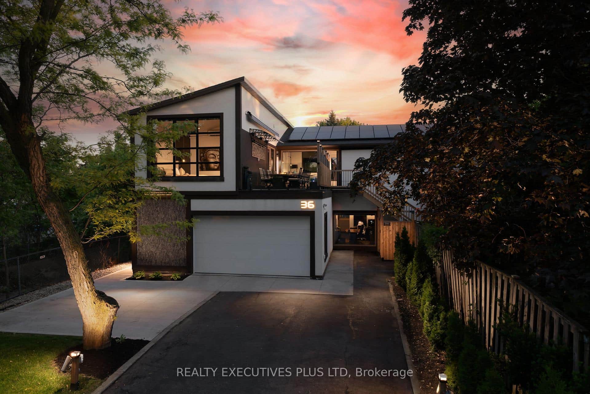 36 Lakeview Drive