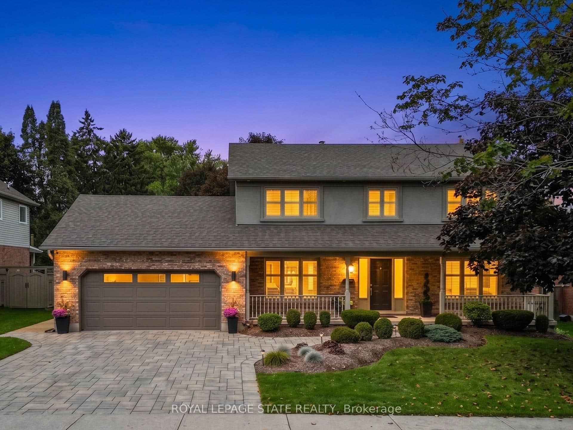 86 Hedge Lawn Drive