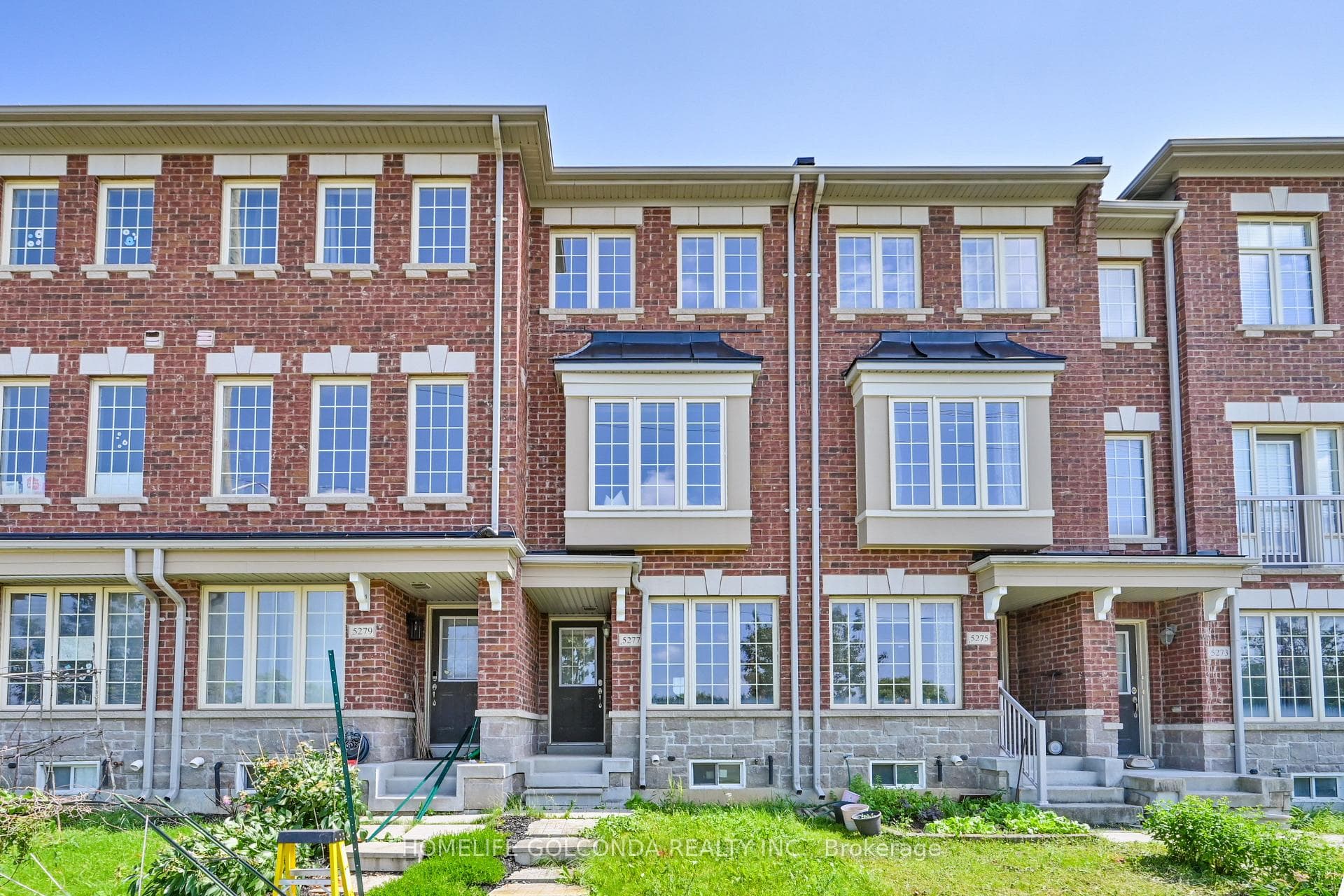 5277 Major Mackenzie Drive