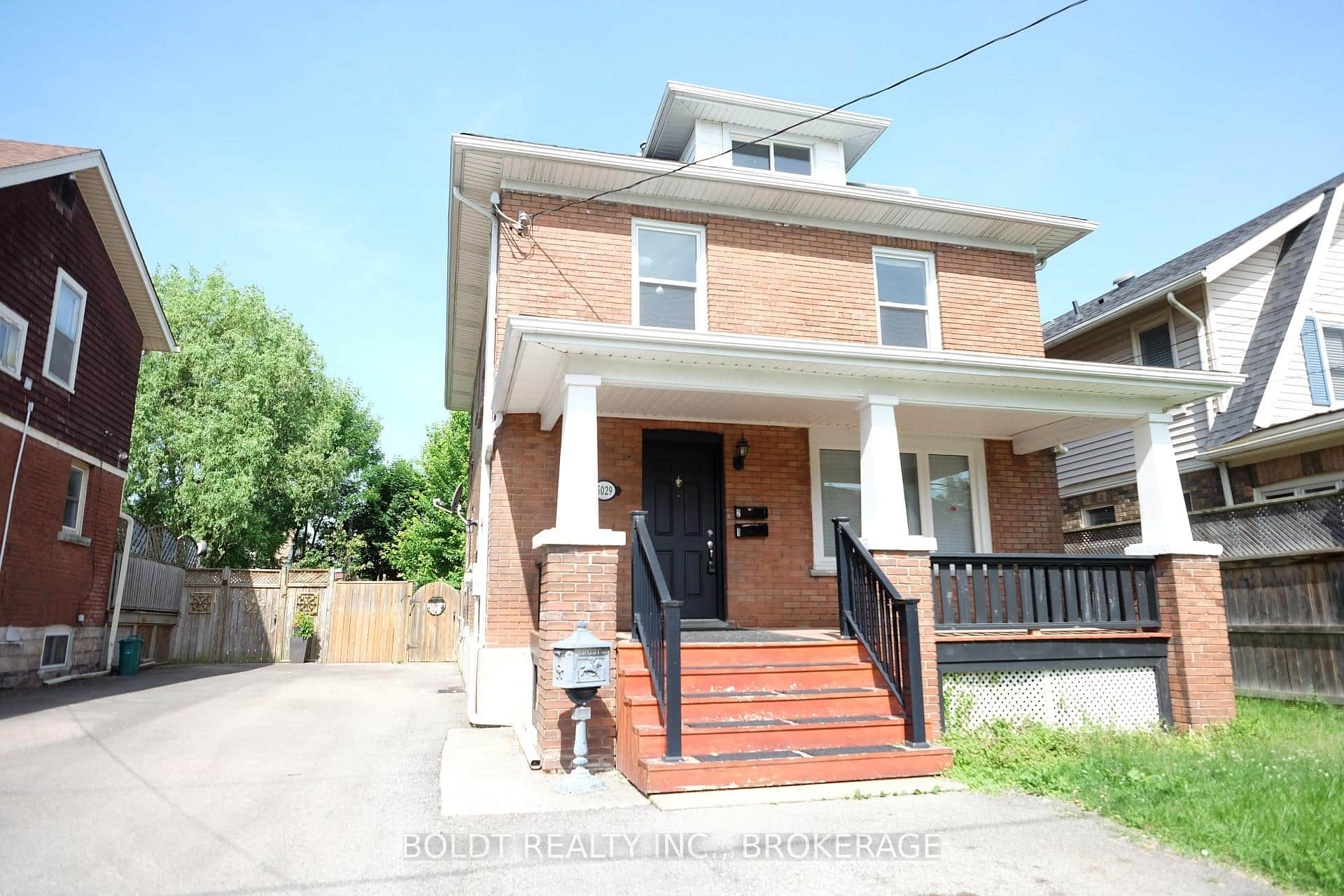 5029 Fourth Avenue Unit 2