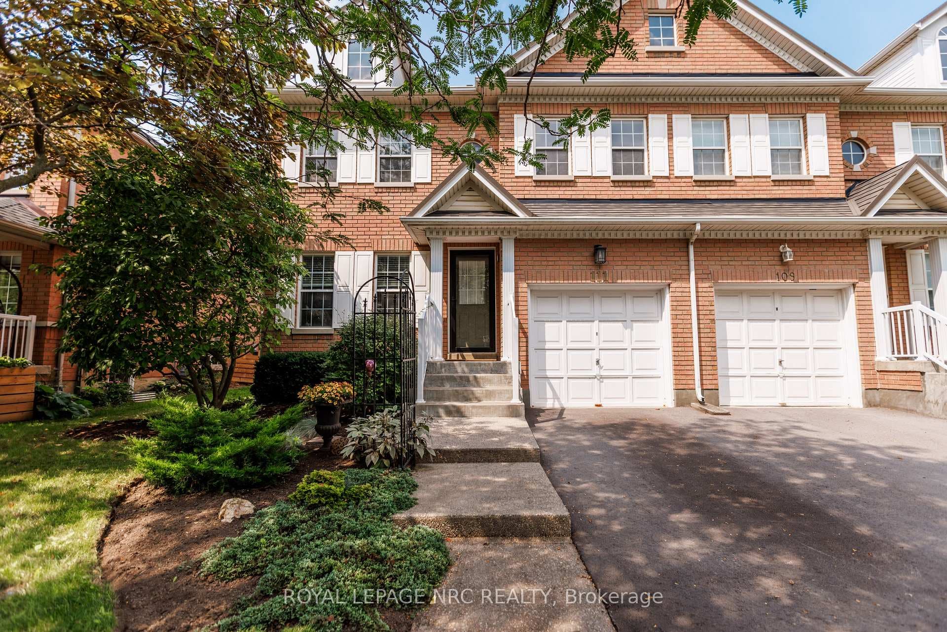 111 Cole Crescent