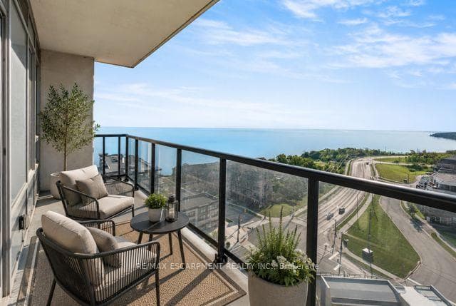 385 WINSTON Road Unit 1311