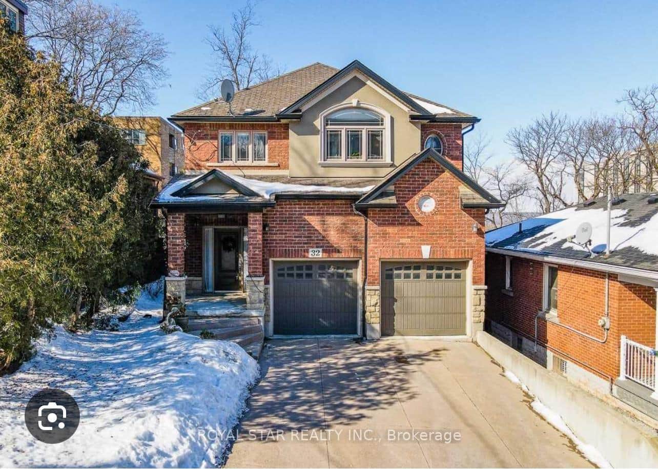 32 Mountwood Avenue