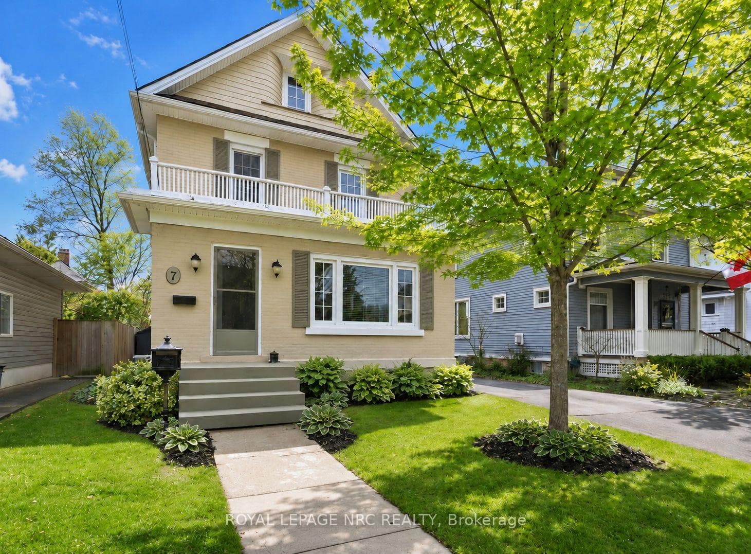 7 Highland Gardens