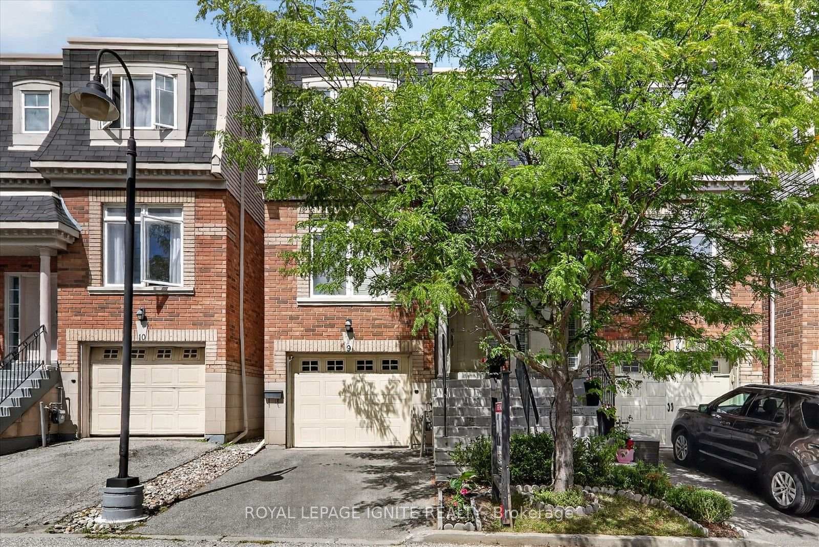 8032 Kipling Avenue Unit 9