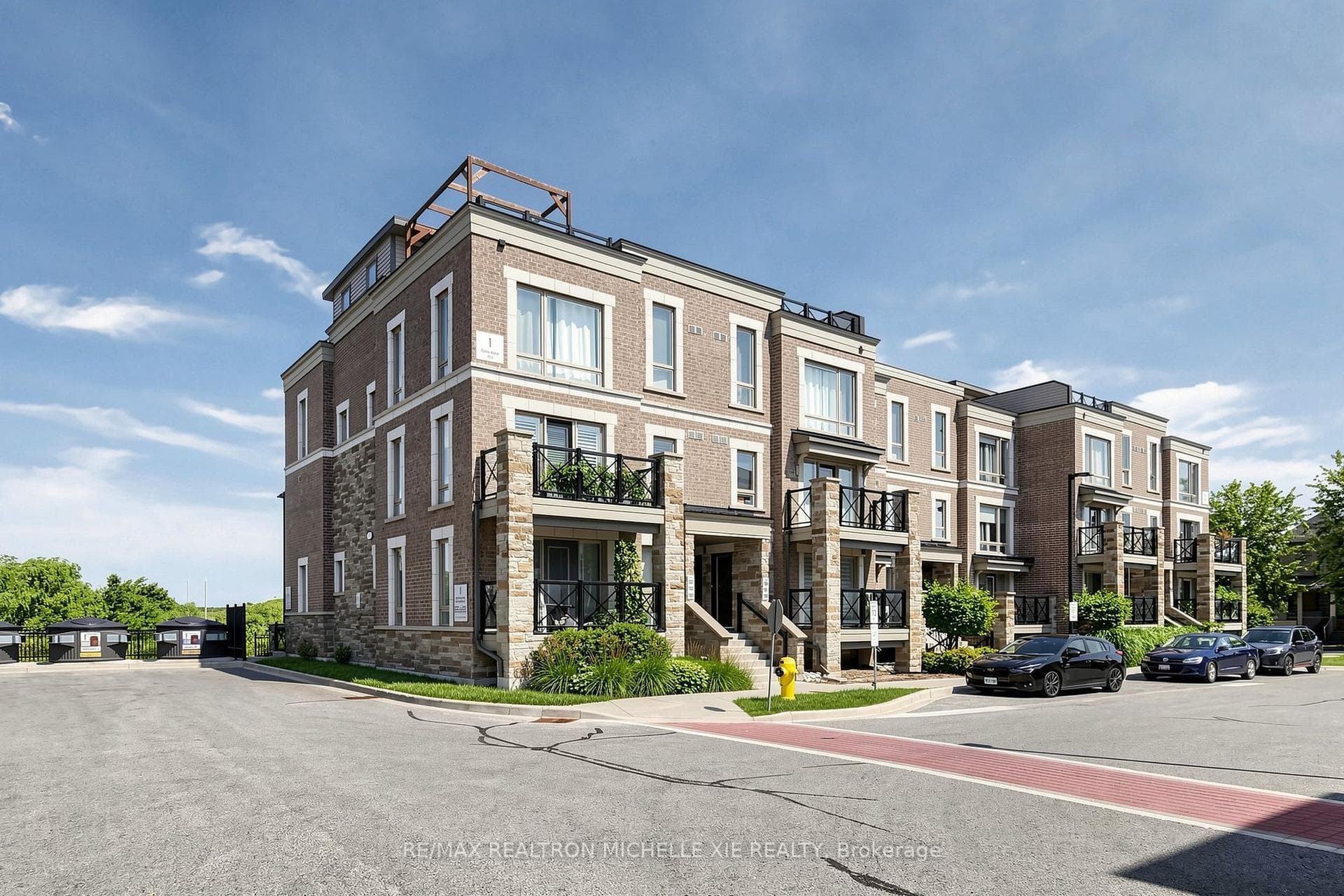 1 Gable Hurst Way Unit 2608