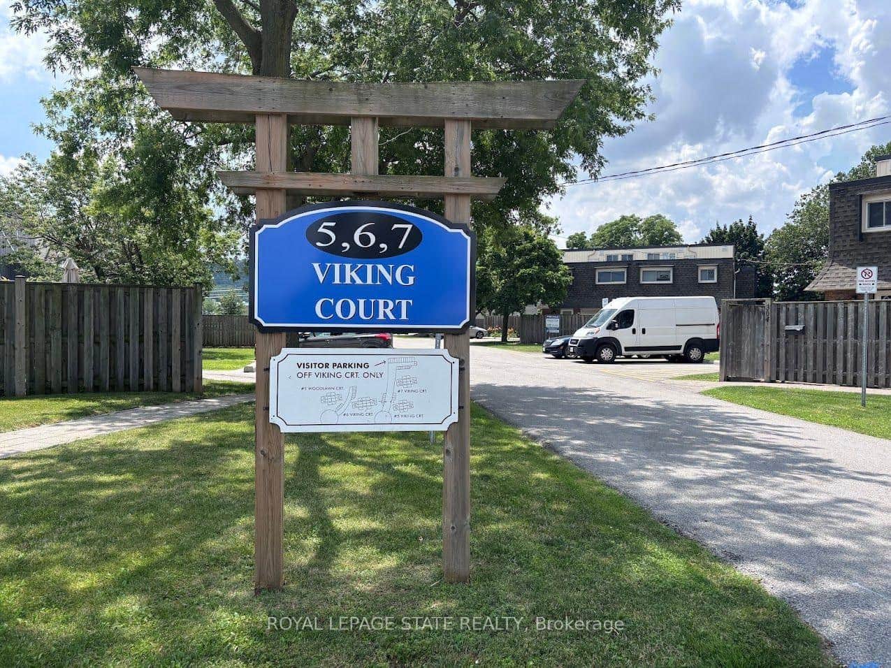 5 Viking Court Unit 304