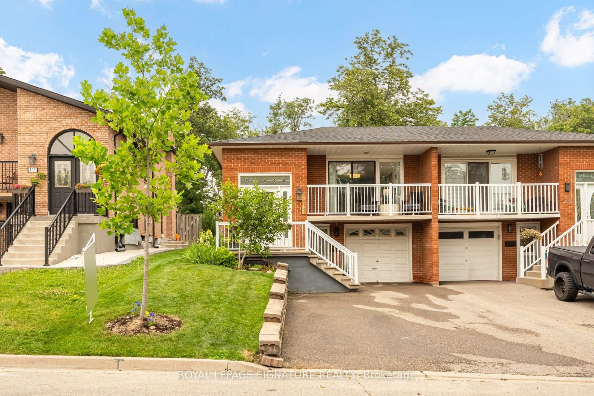 199 Chalfield Lane