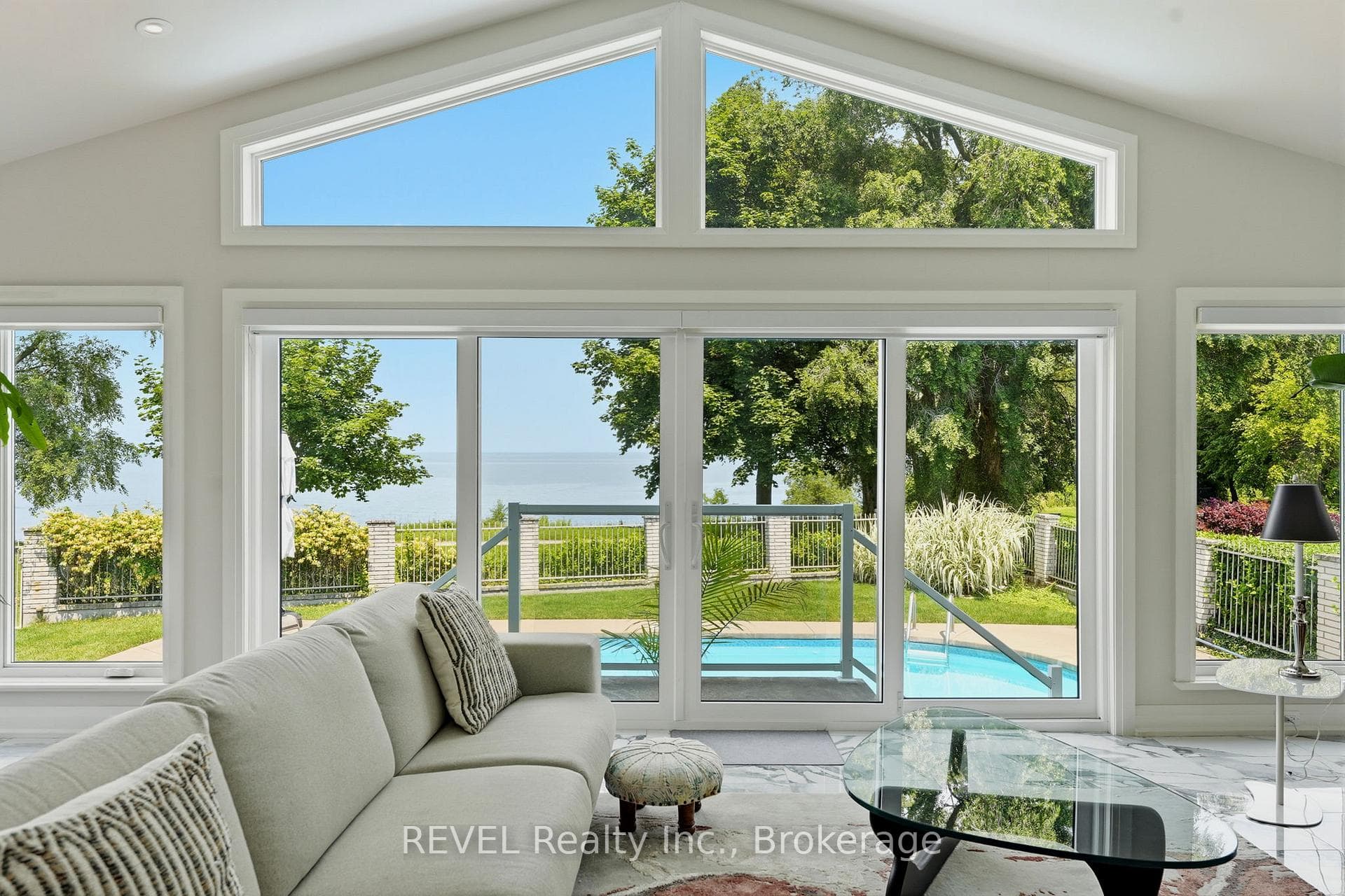 53 Beachview Drive